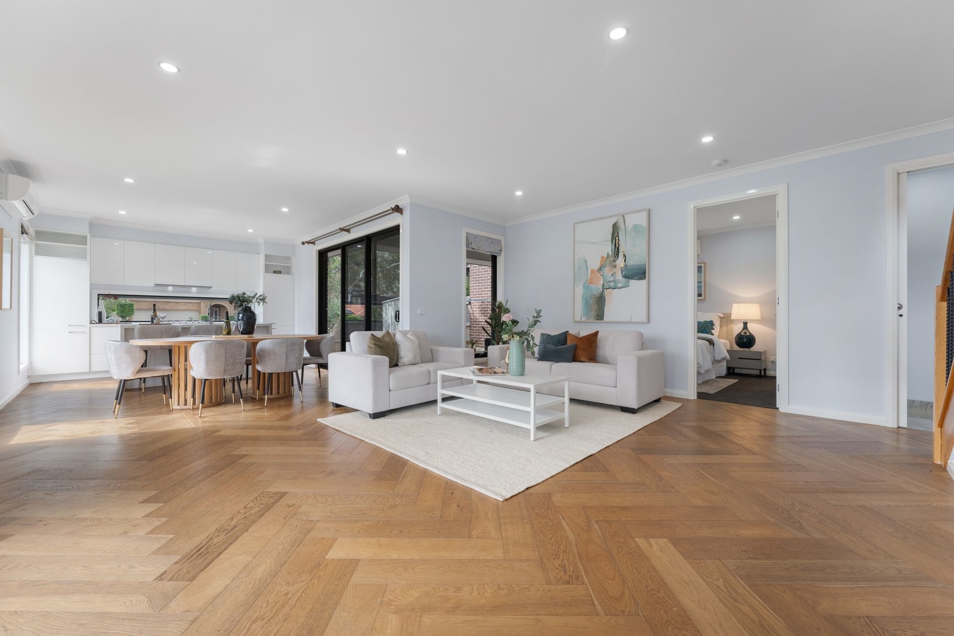 16 Clematis Street, Glen Waverley, VIC 3150