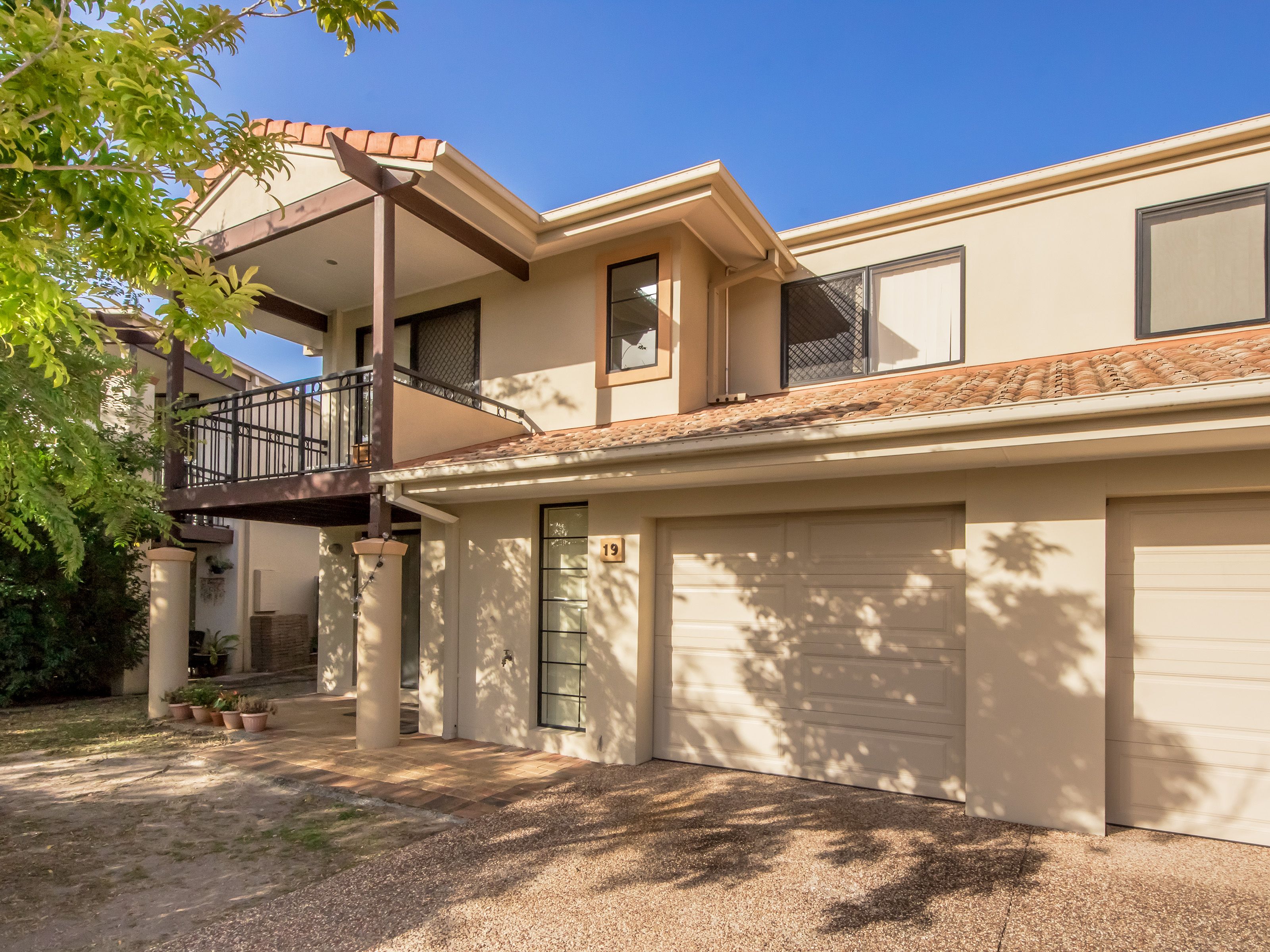 19/302 Christine Avenue, Varsity Lakes, QLD 4227