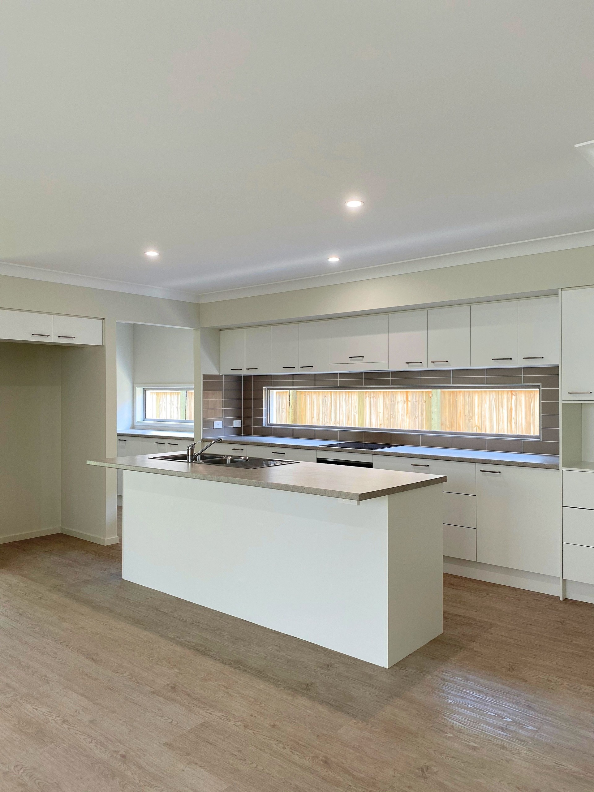 8 Triumph Street, Birtinya, QLD 4575