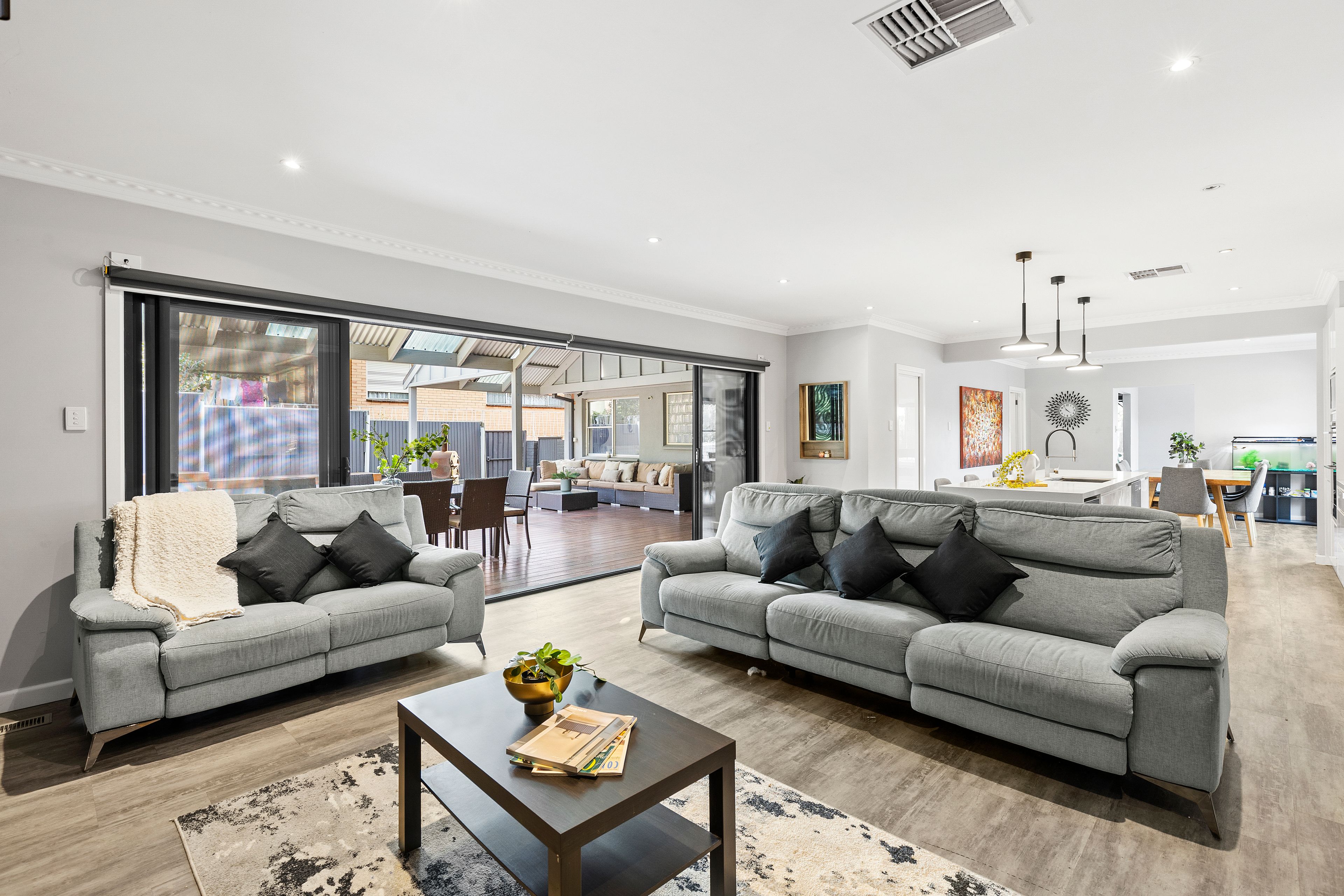 19 Parkview Drive, Ferntree Gully, VIC 3156