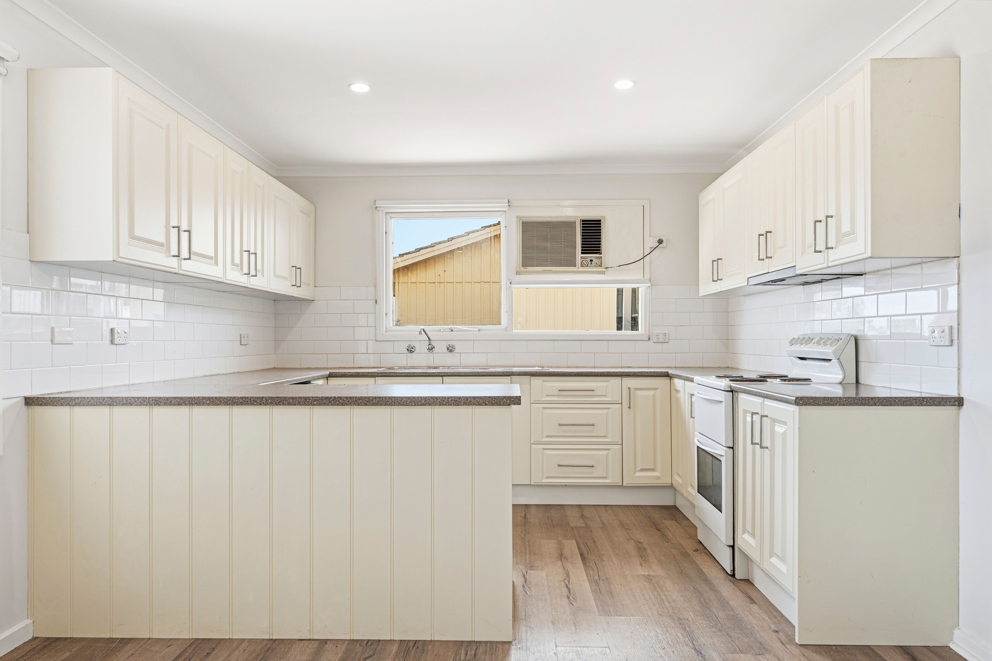 4 Thomas Street — photo 5 of 14