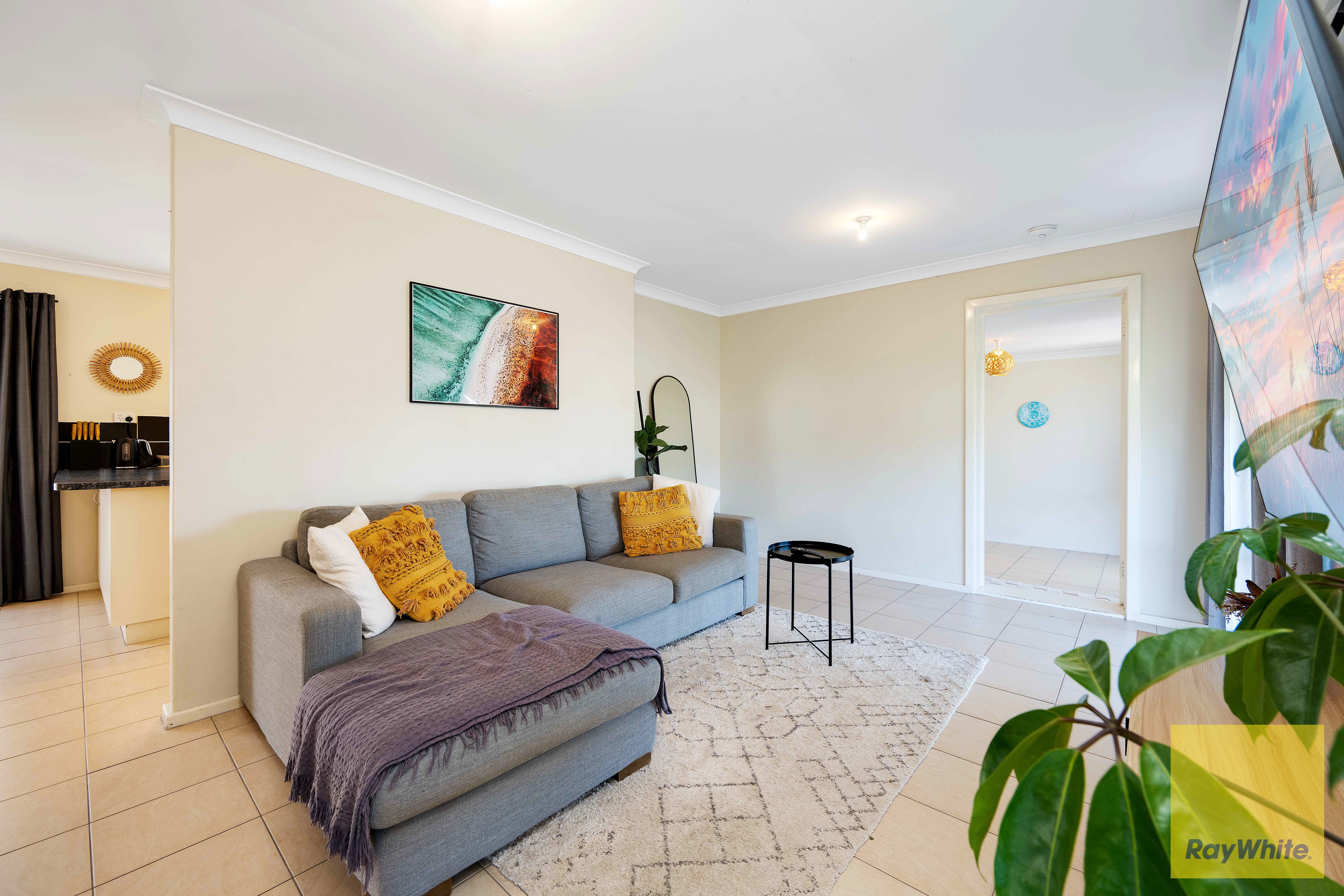 231 Gibson Avenue — photo from Ray White Whiteman & Associates