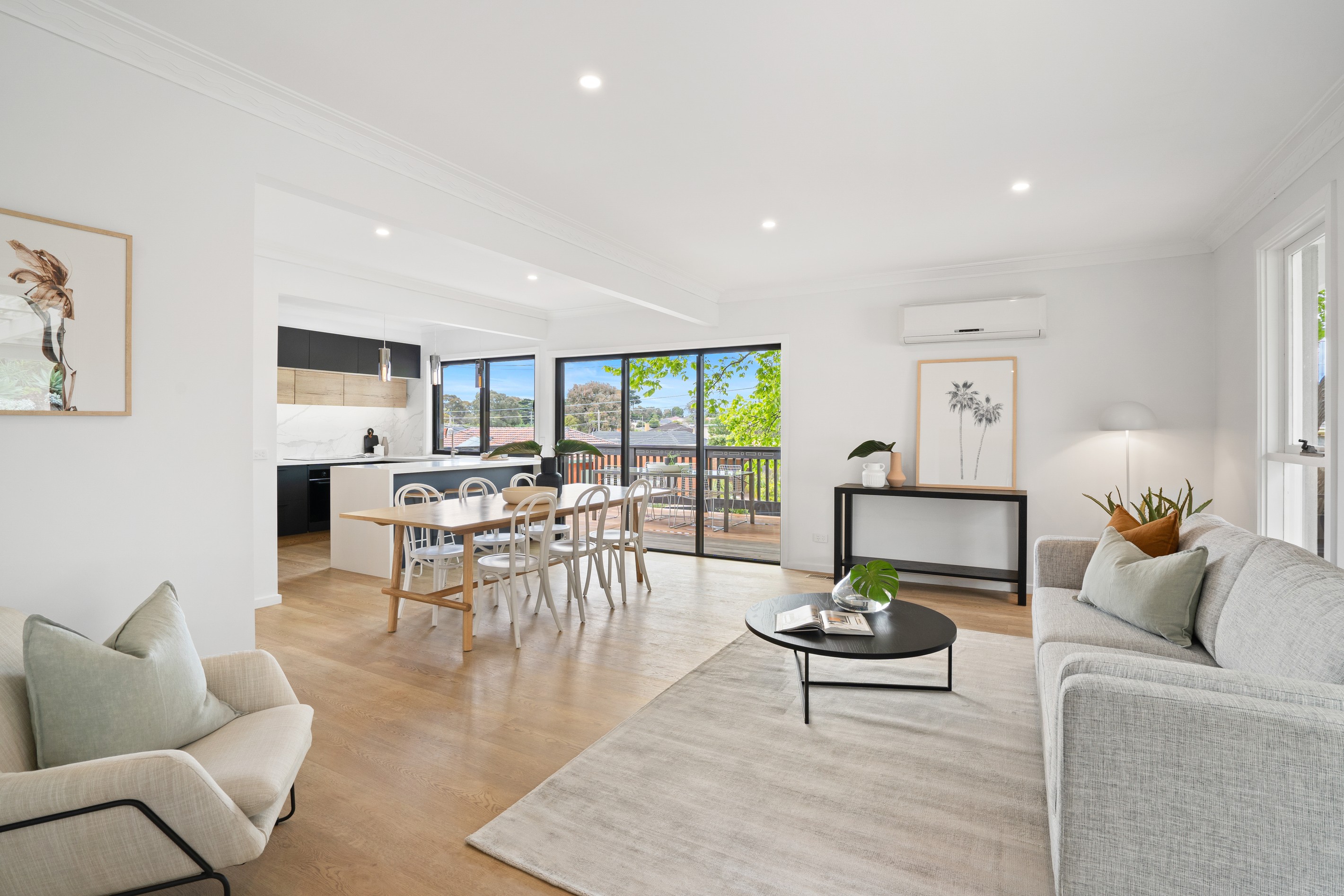 2 Carolyn Crescent, Bundoora, VIC 3083