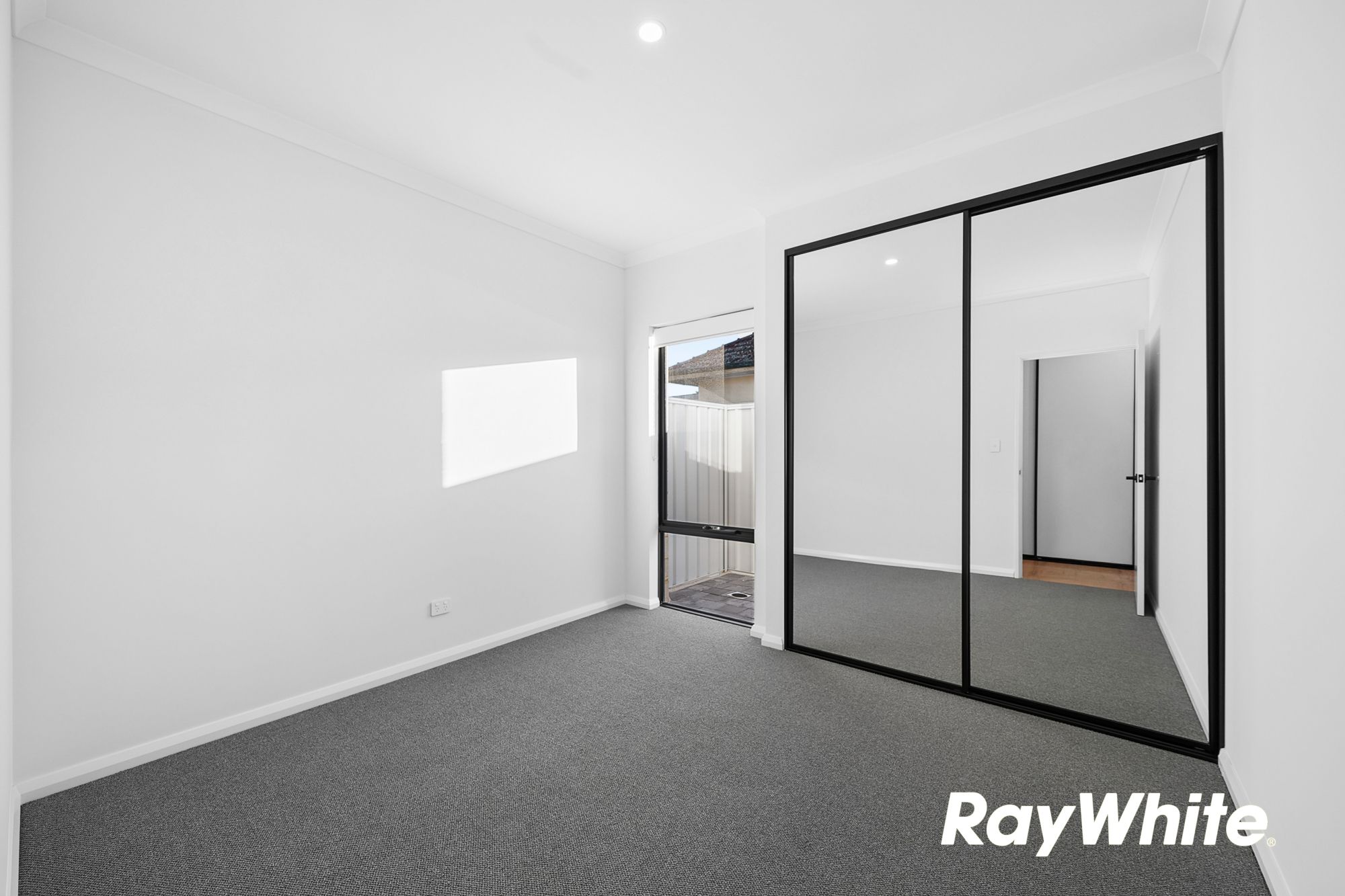 28D Scaddan Street — photo 28 of 30