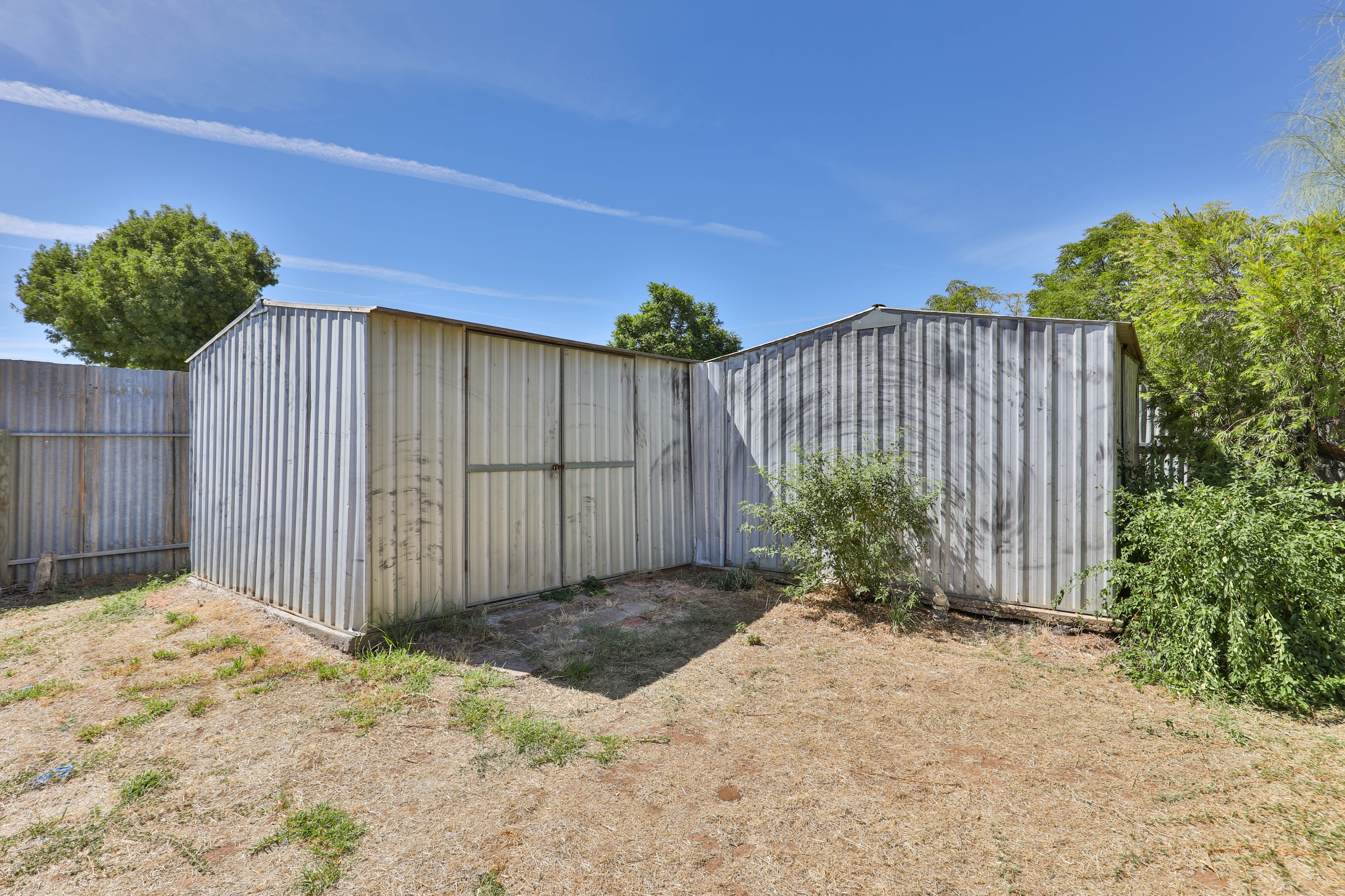 22 Railway Terrace — photo 14 of 14