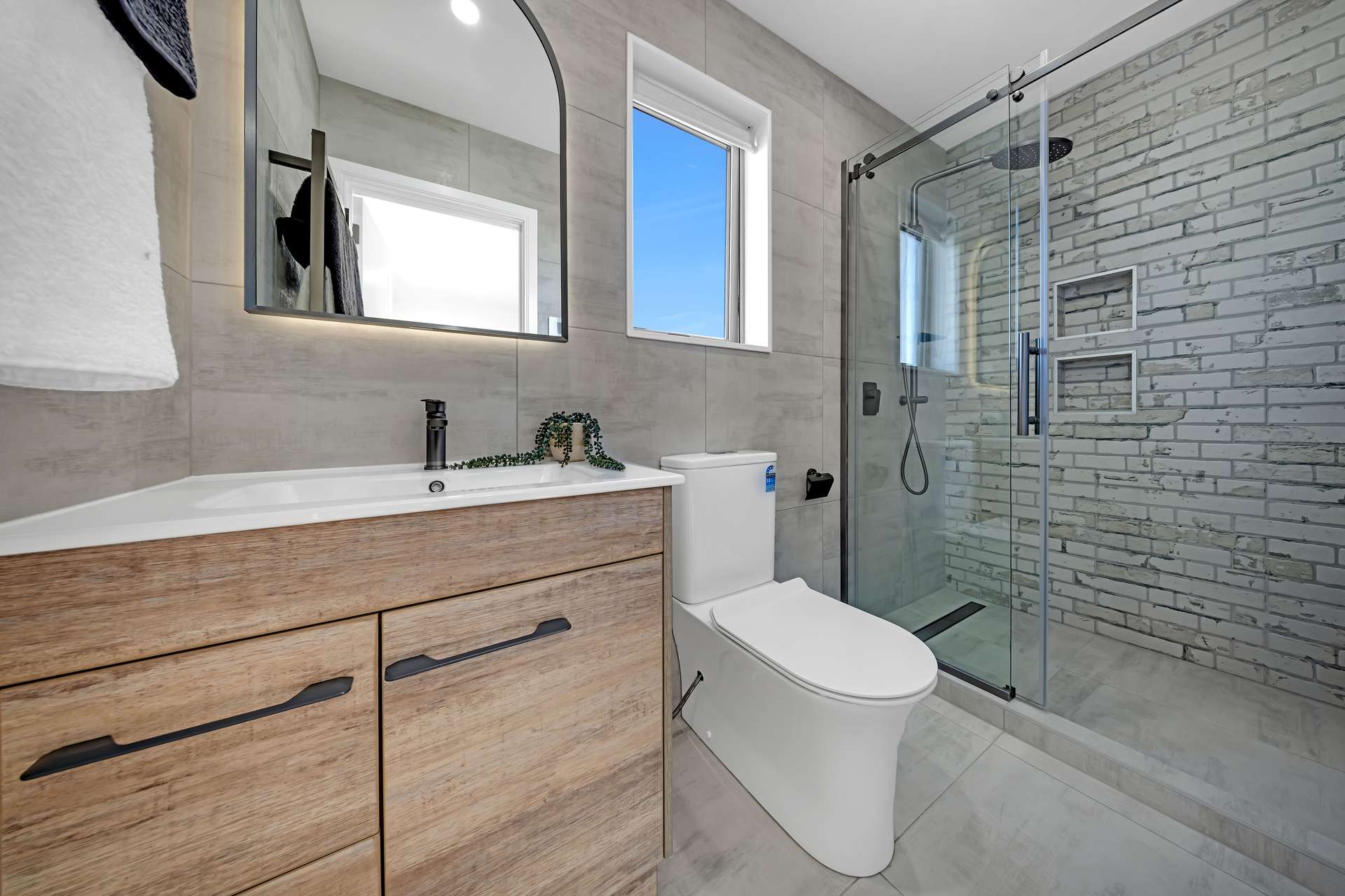 147A Clovelly Road photo 17