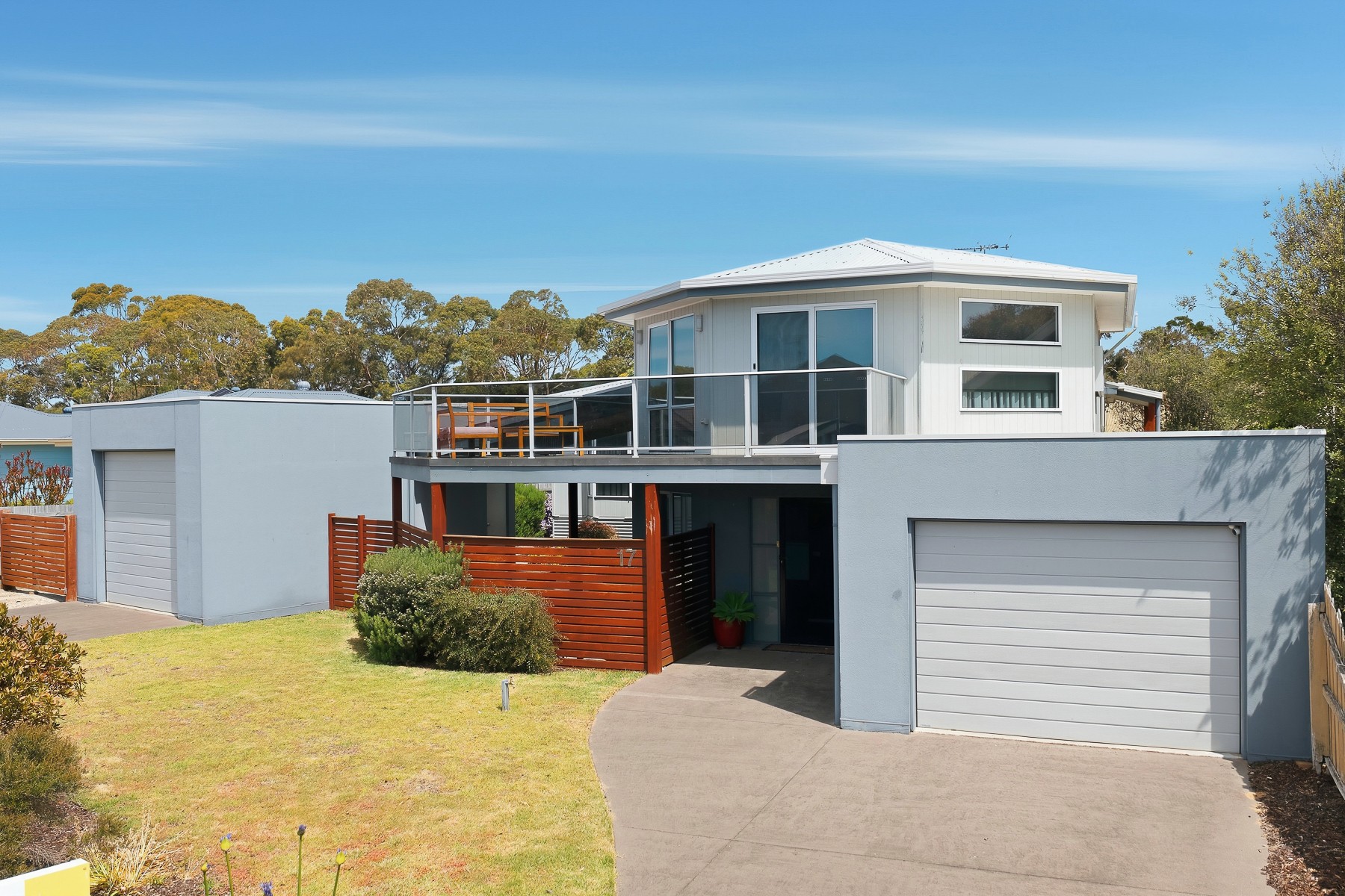 17 Fairfax Court, Inverloch, VIC 3996