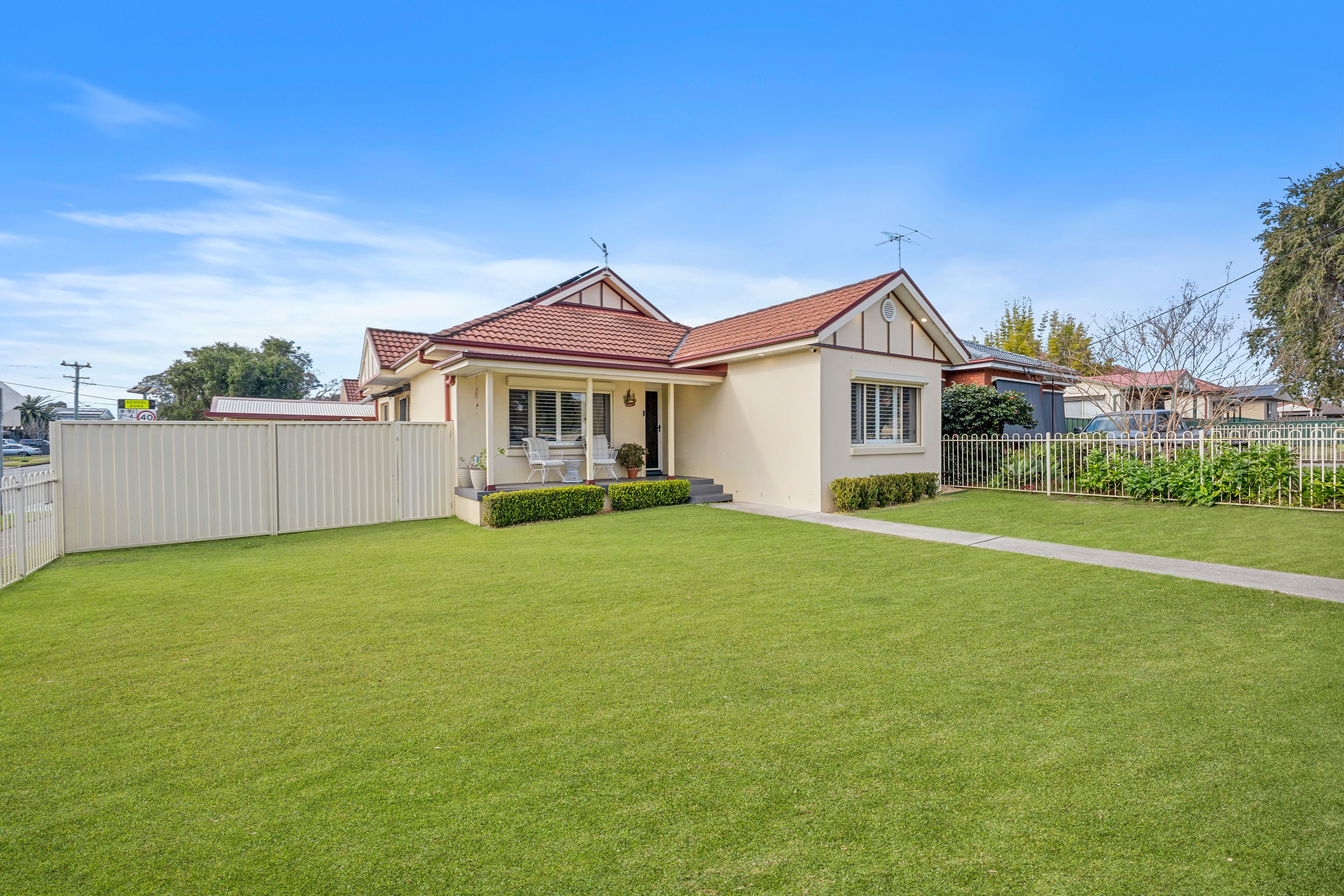 36 College Street, Cambridge Park, NSW 2747