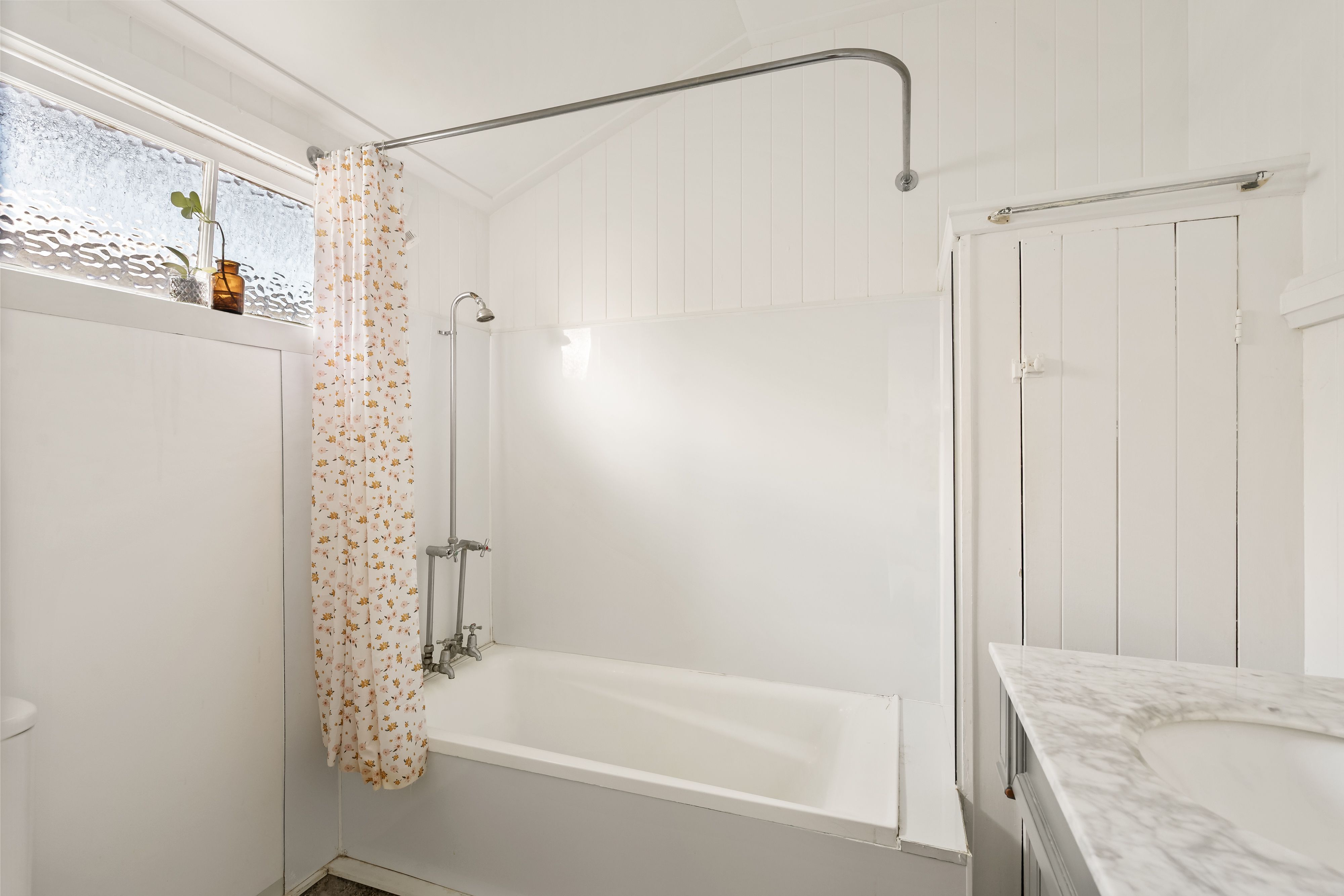 23 Crawford Avenue — photo 12 of 15