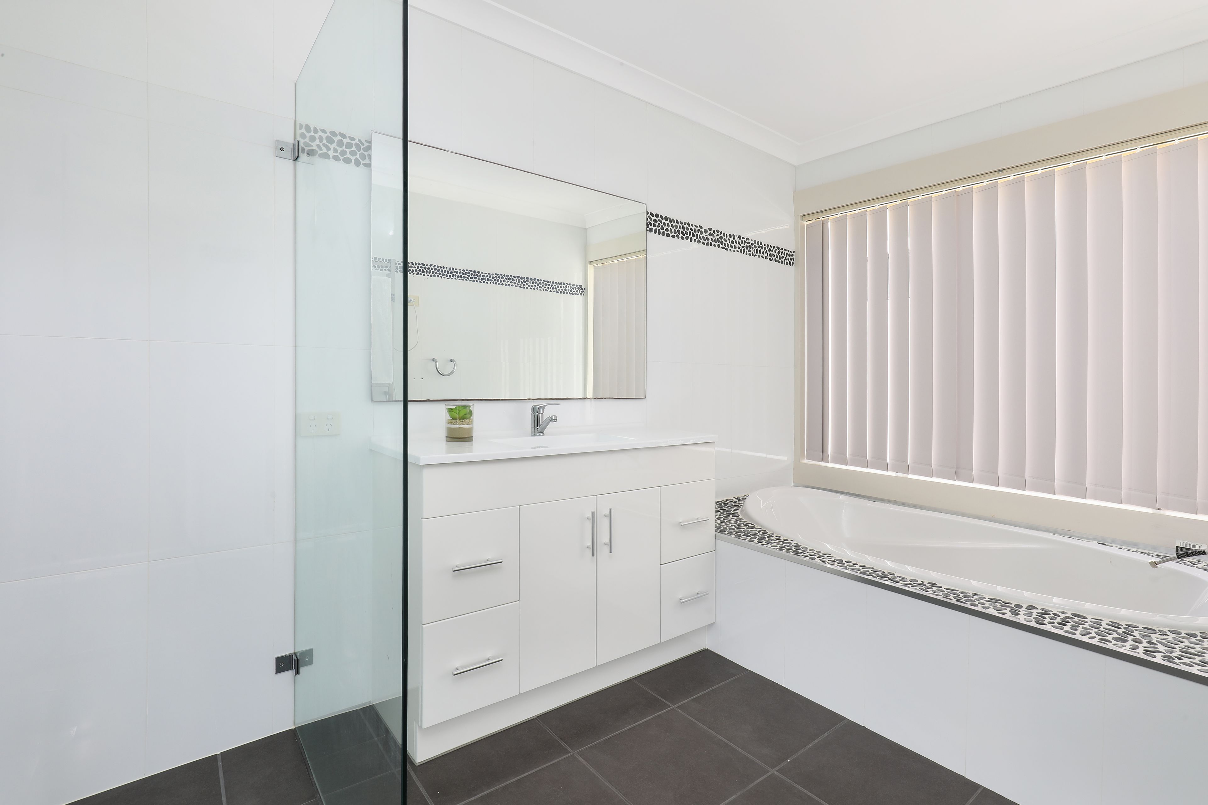 8 Kumbada Court — photo 14 of 18