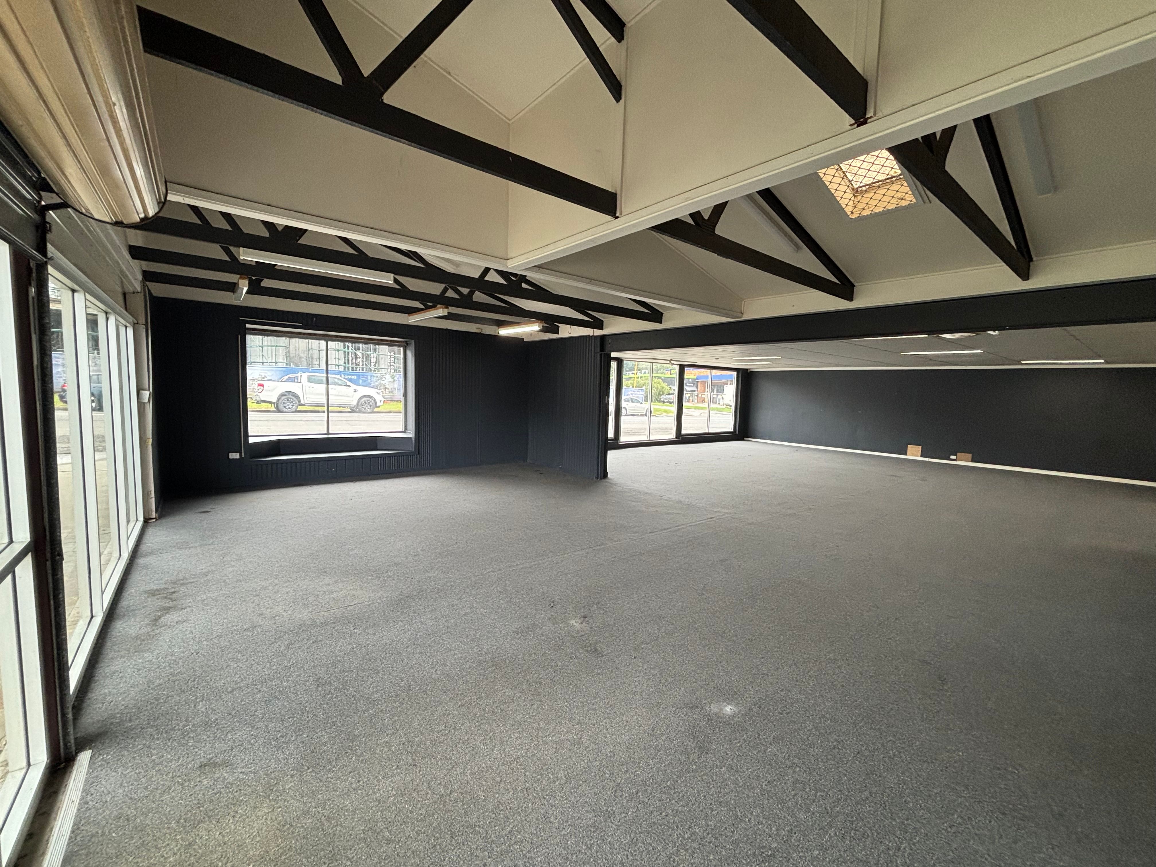 2/8 Worthington Way, Bomaderry, NSW 2541