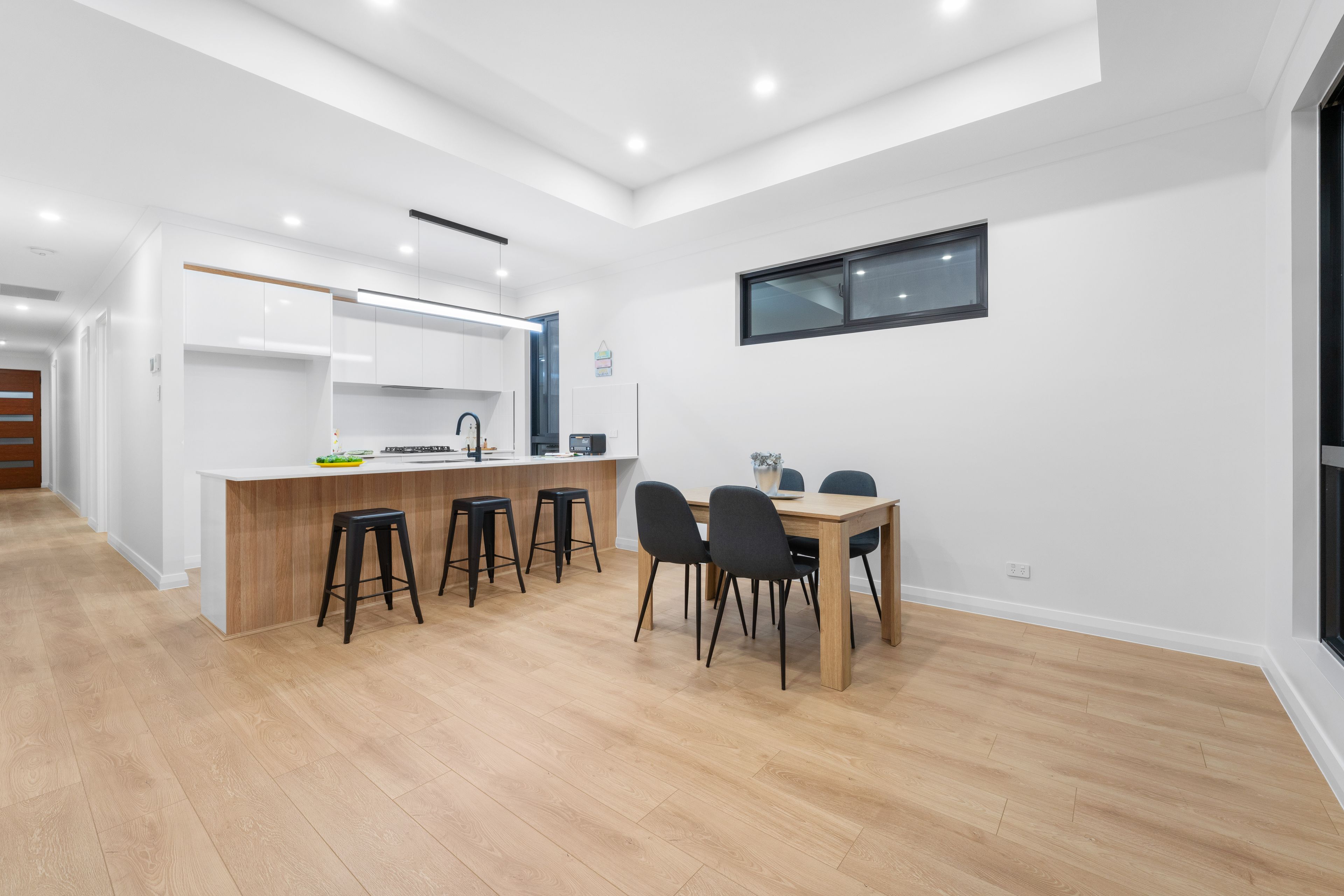 29 Guildford Street — photo 5 of 27