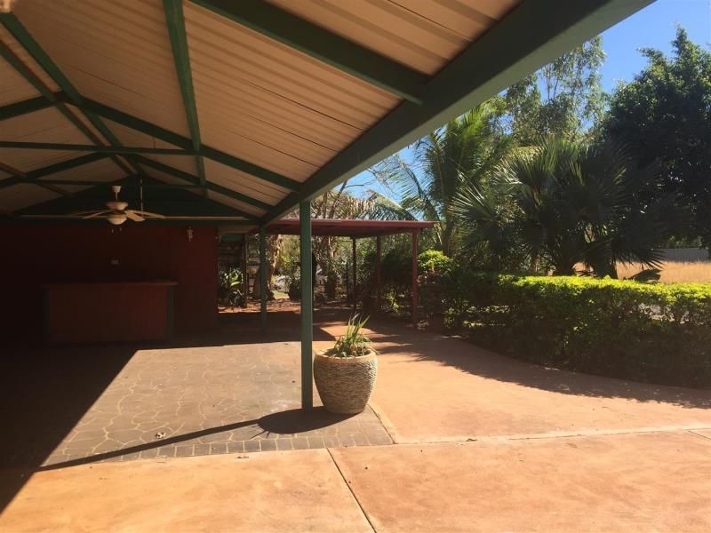 18 Lyndon, Dampier, WA 6713