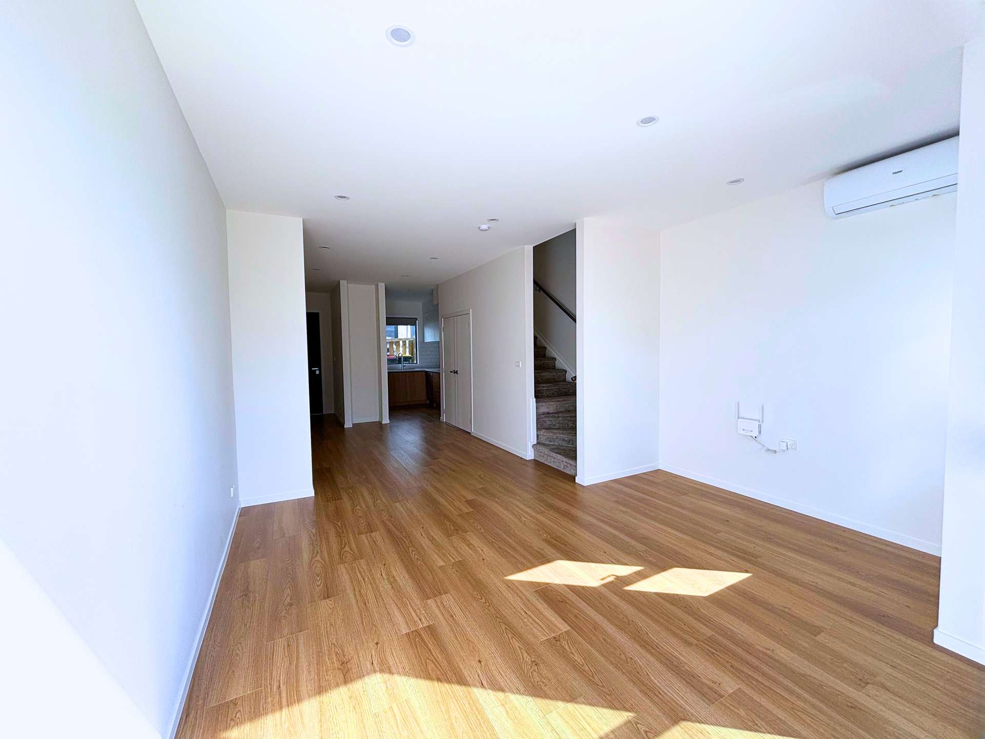 6 Impatiens Lane photo 2