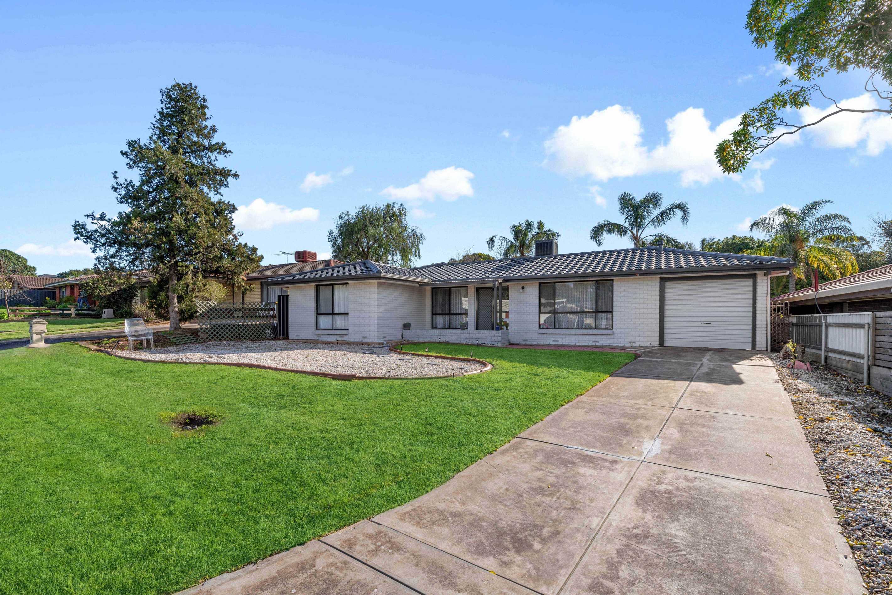 10 Marieberg Avenue, Modbury Heights, SA 5092