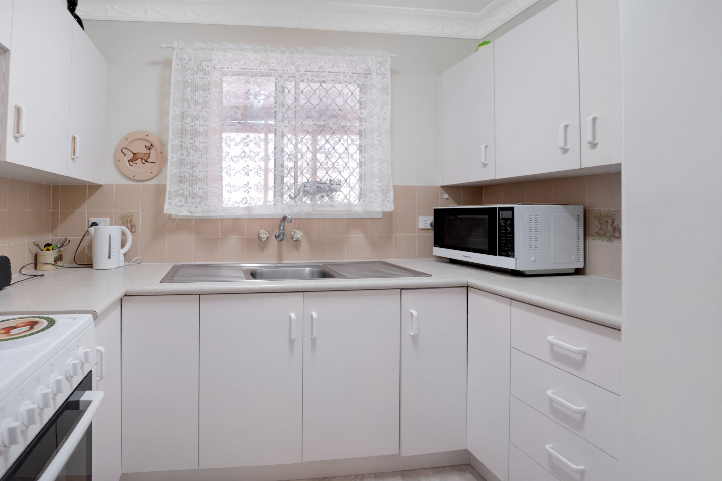 24 Buckle Street, Park Avenue, QLD 4701