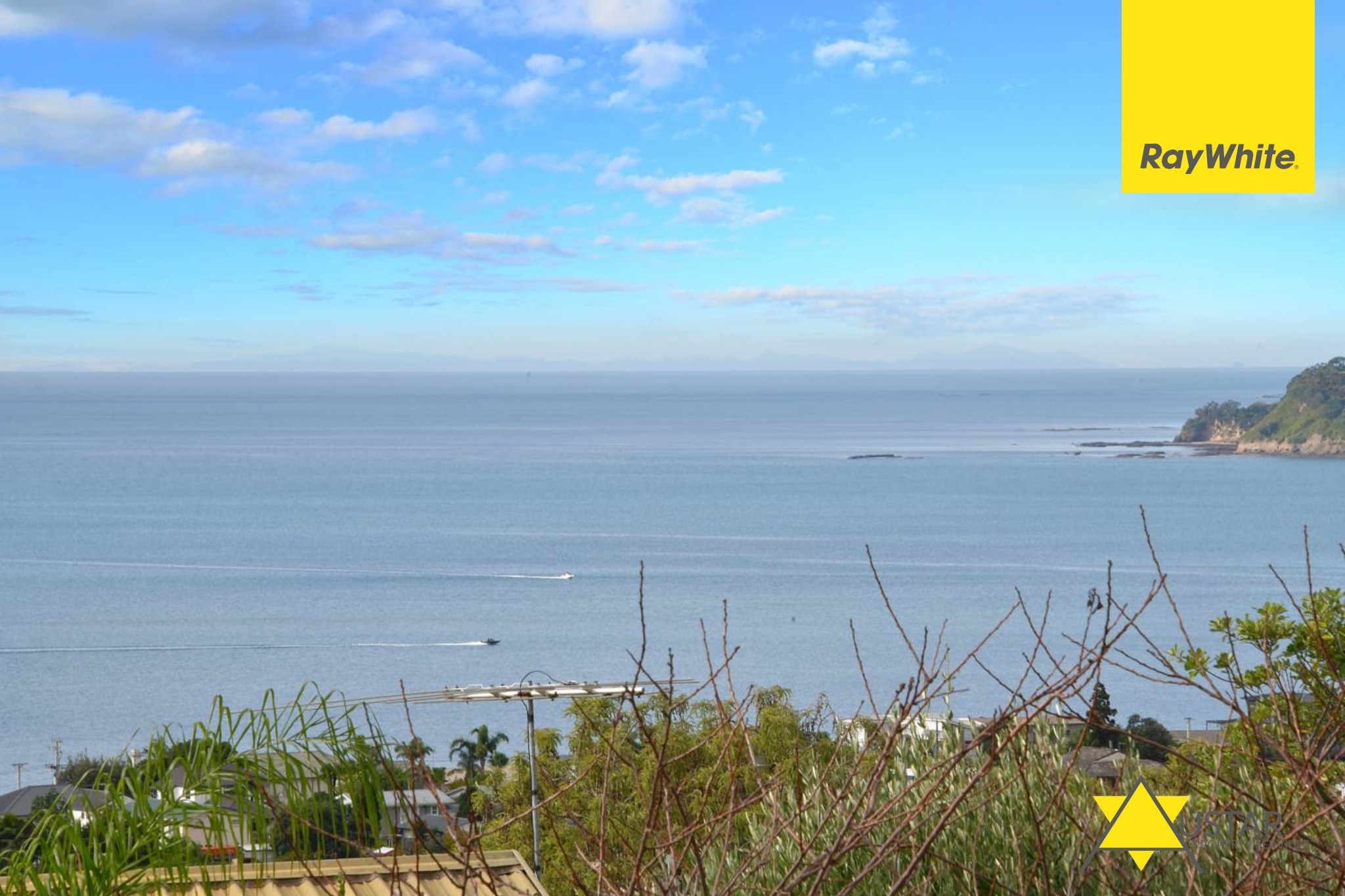 462 Whangaparaoa Road, Stanmore Bay, Rodney