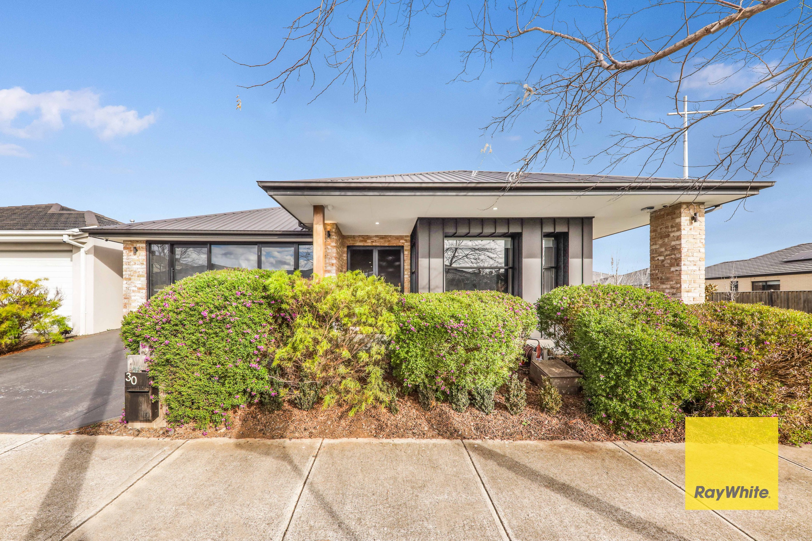 30 Latitude Promenade, Truganina, VIC 3029