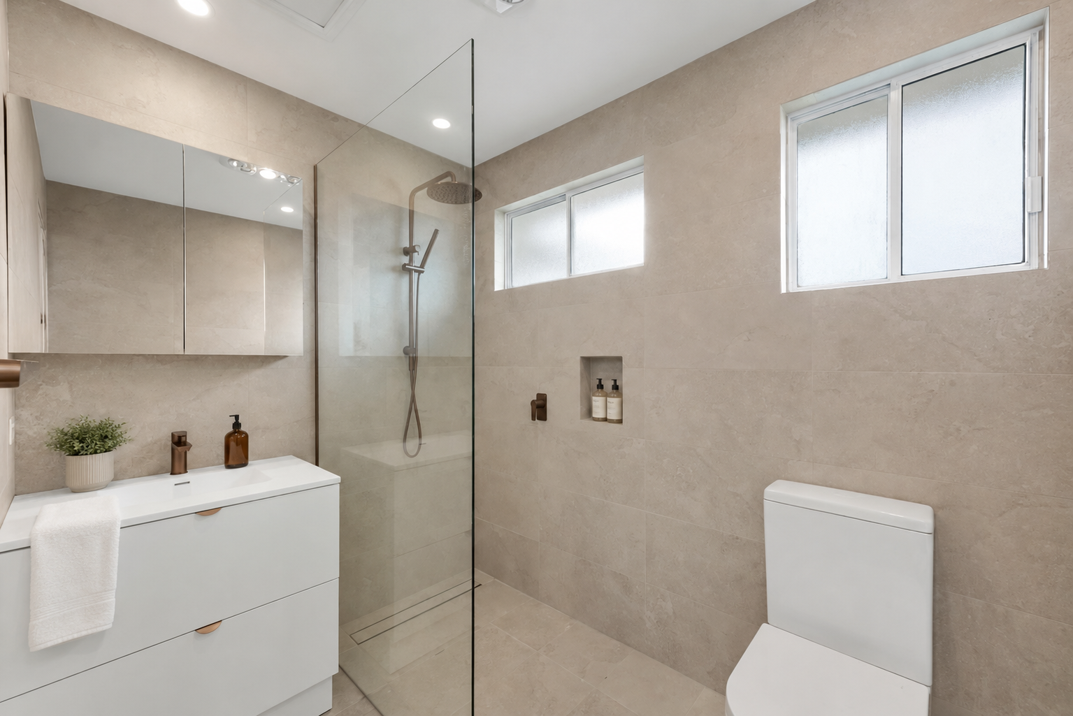 8 Pine Avenue — photo 8 of 14