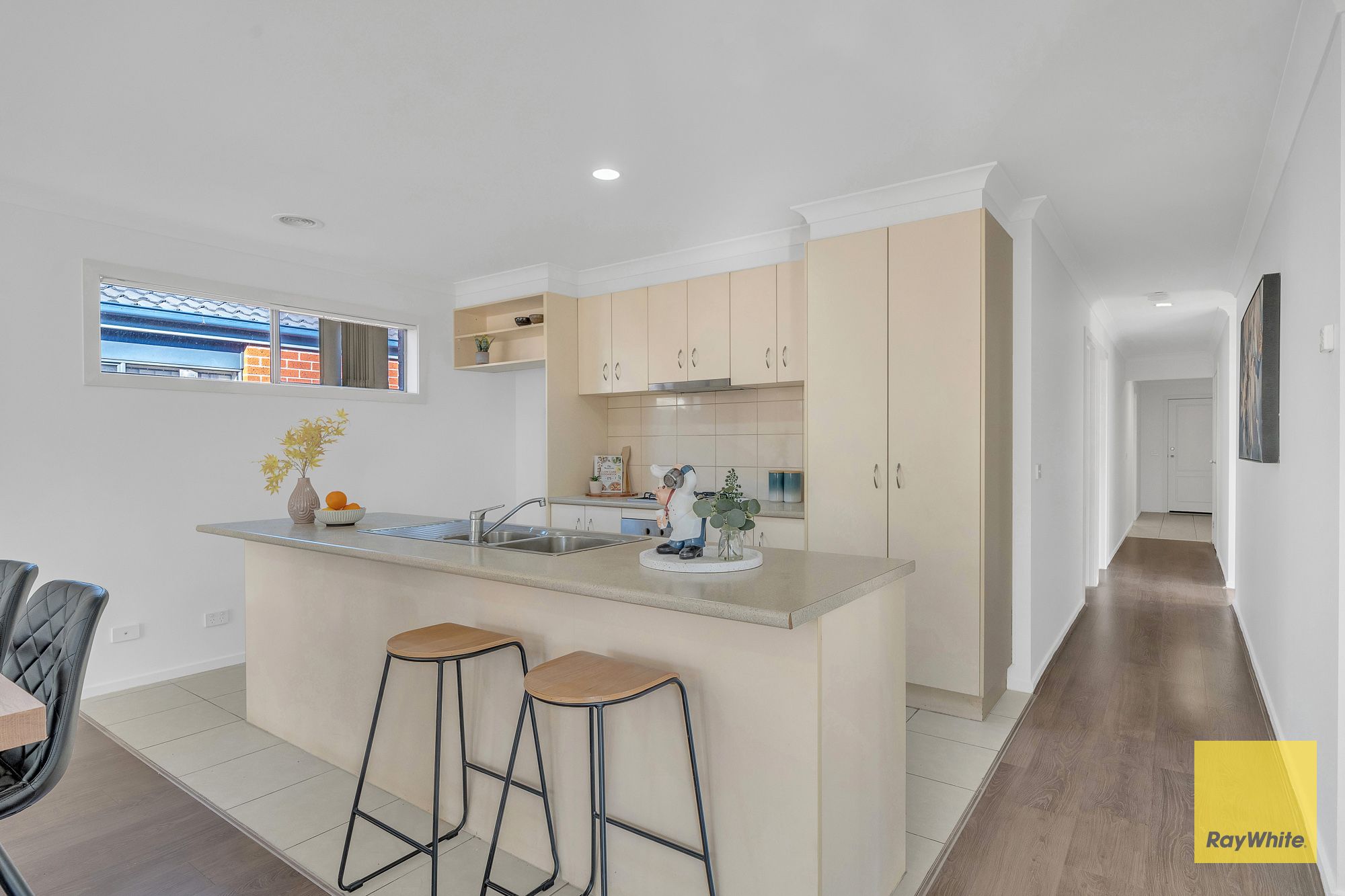 17 St Martins Boulevard, Truganina, VIC 3029