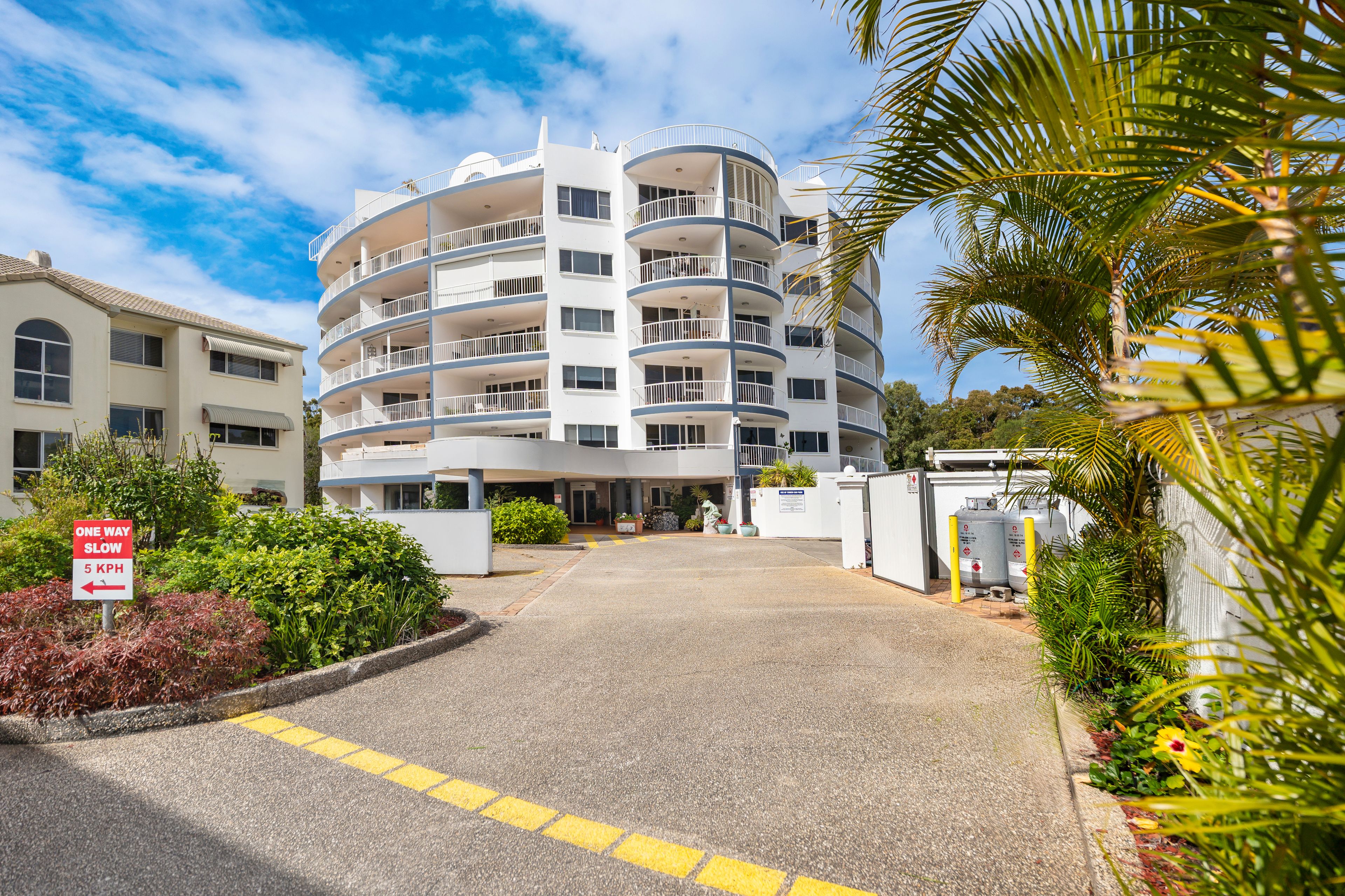 13/5 Links Court — photo from Ray White Bribie Island