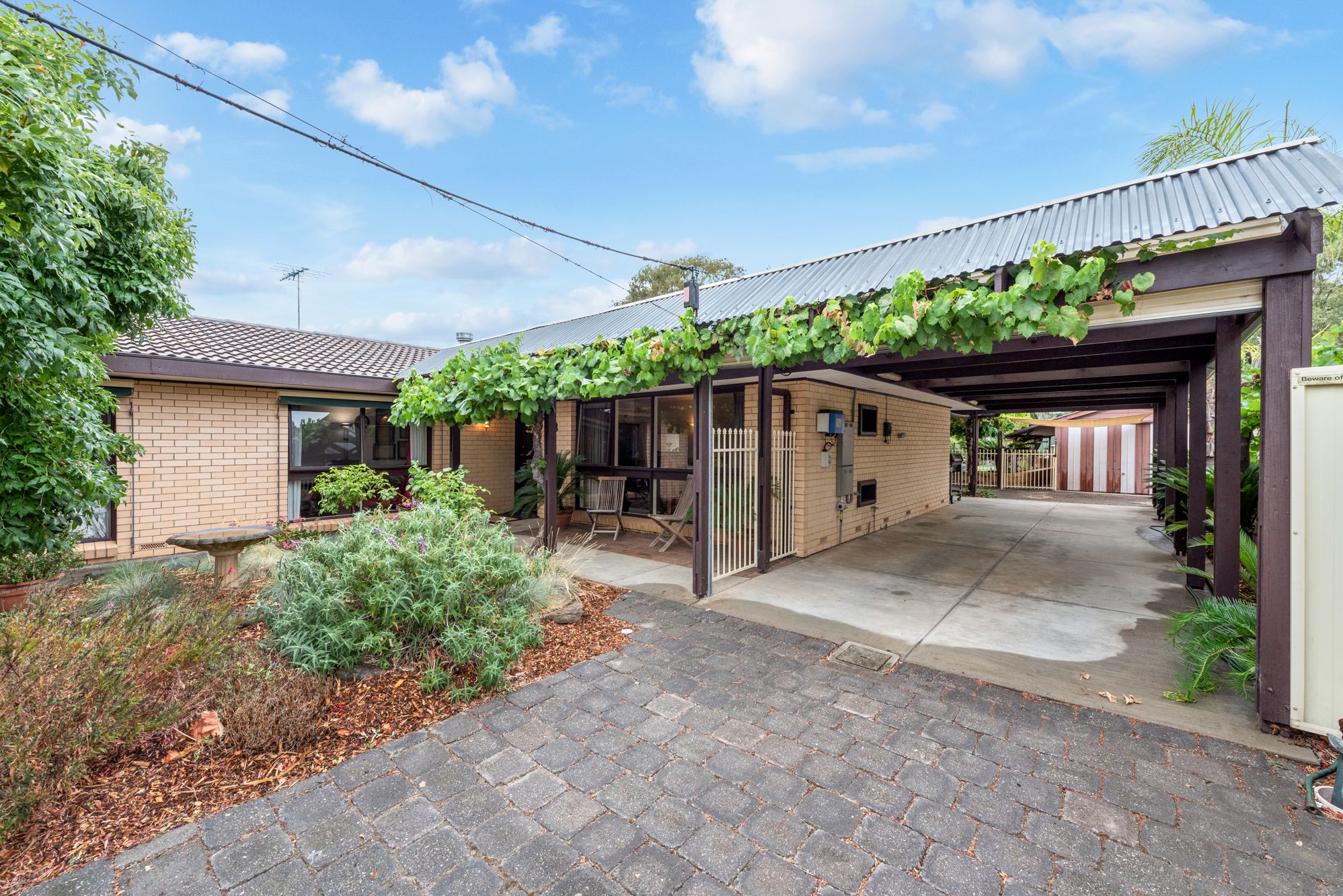 38 Conington Crescent, Morphett Vale, SA 5162