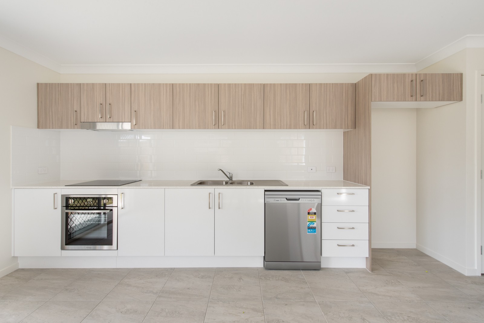 12A Sunline Court, Logan Reserve, QLD 4133