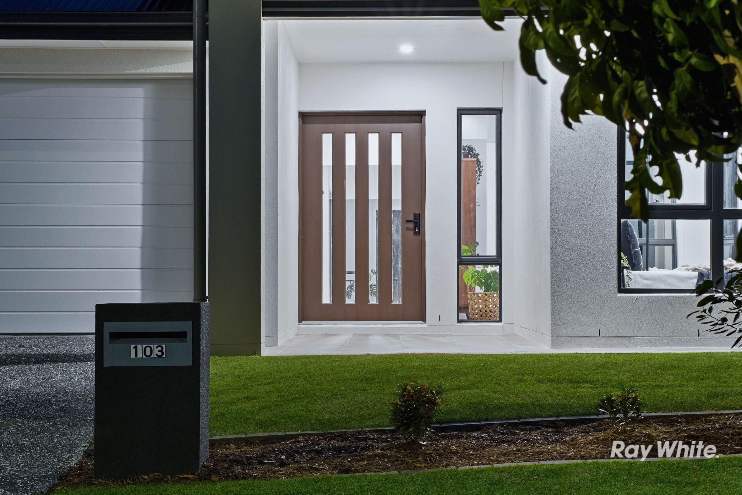 103 Anderson Drive, Greenbank, QLD 4124