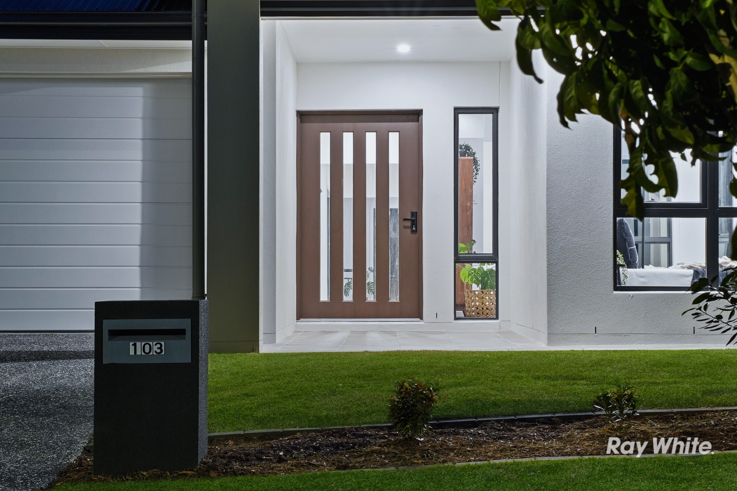 103 Anderson Drive, Greenbank, QLD 4124