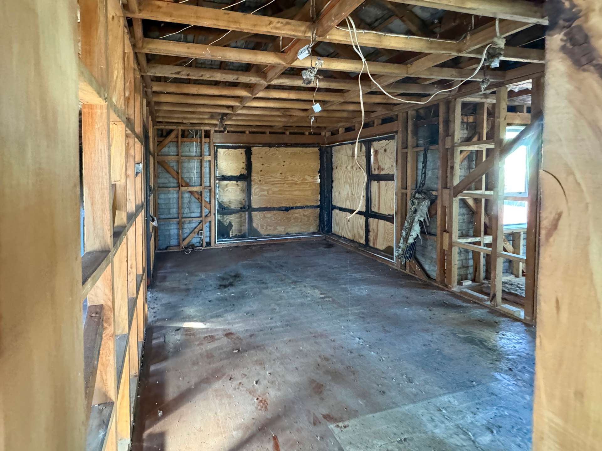 17 Roberts Road photo 4