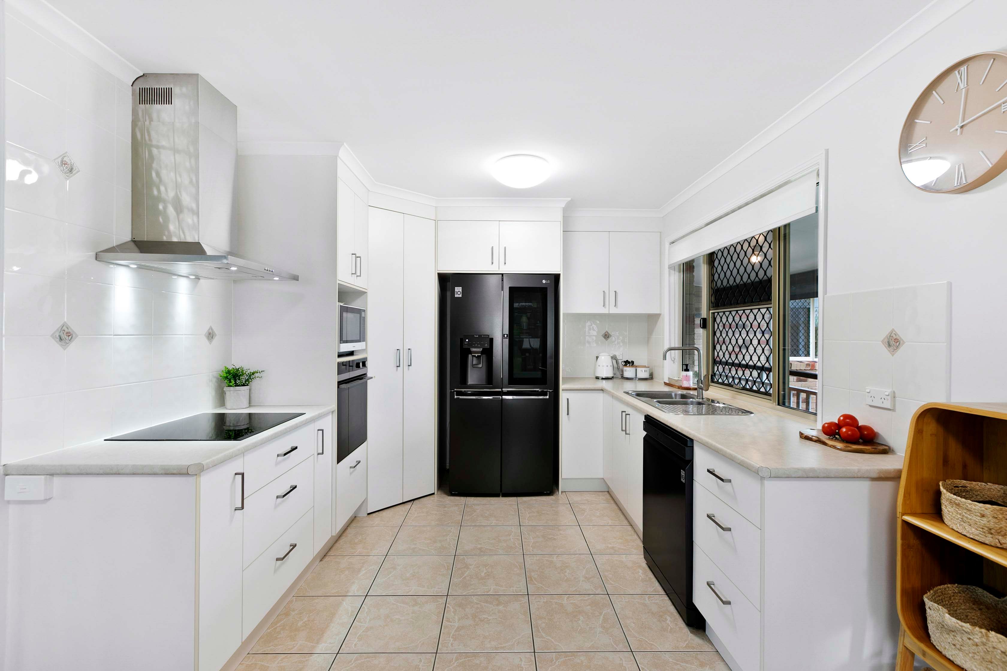 17 Lygon Court — photo 9 of 29