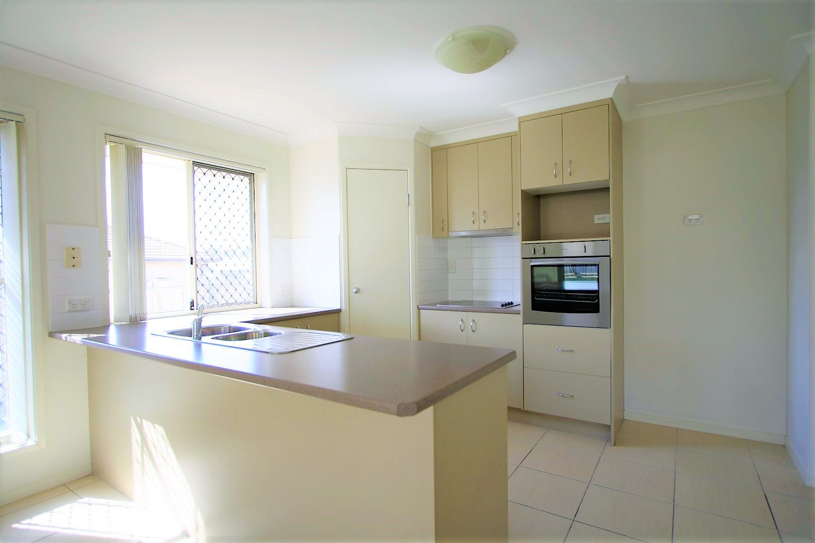 22 Gordon Drive, Bellbird Park, QLD 4300
