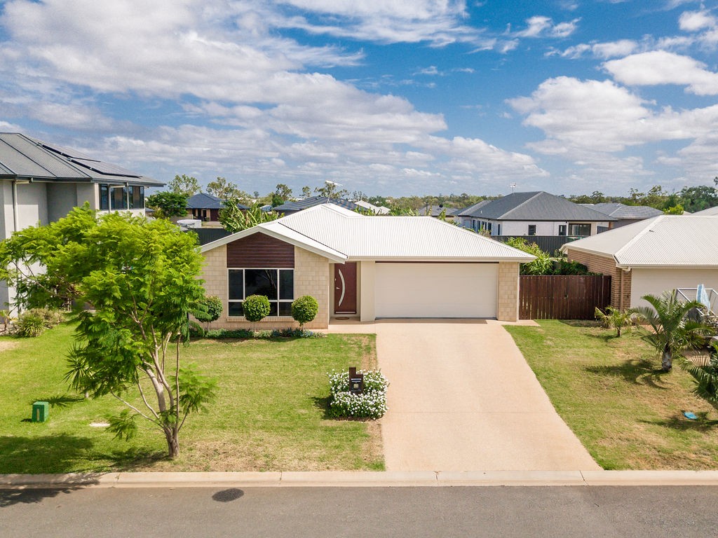40 Canterbury Road, Emerald, QLD 4720