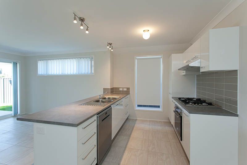21 Sloop Avenue, Shell Cove, NSW 2529