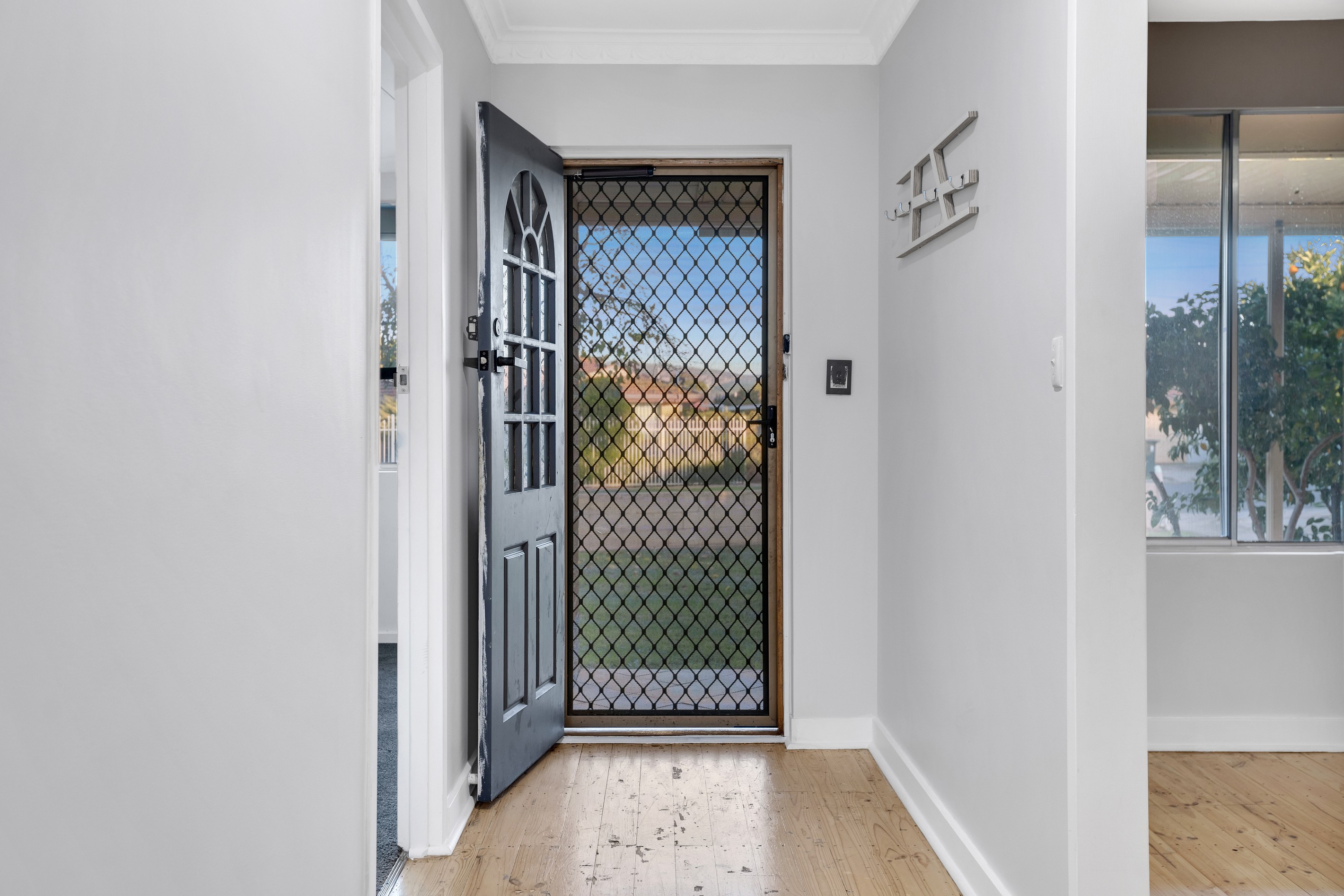 8 Howard Street, Windsor Gardens, SA 5087