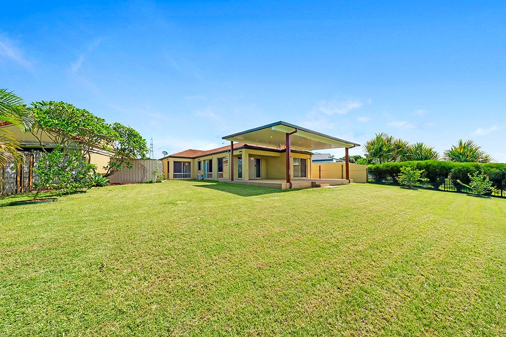 34 Woody Views Way, Robina, QLD 4226