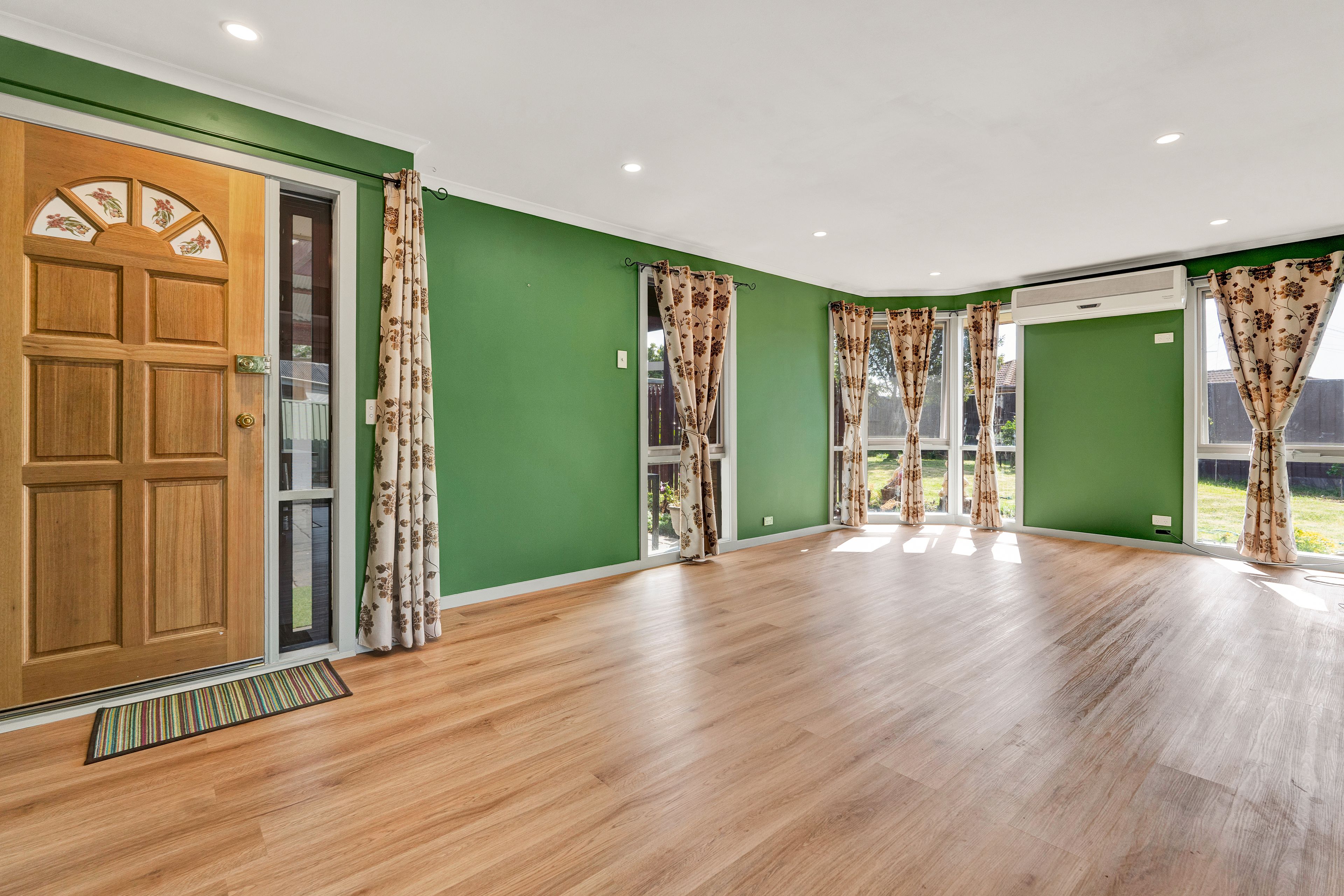 8 Samuel Court, Werribee, VIC 3030
