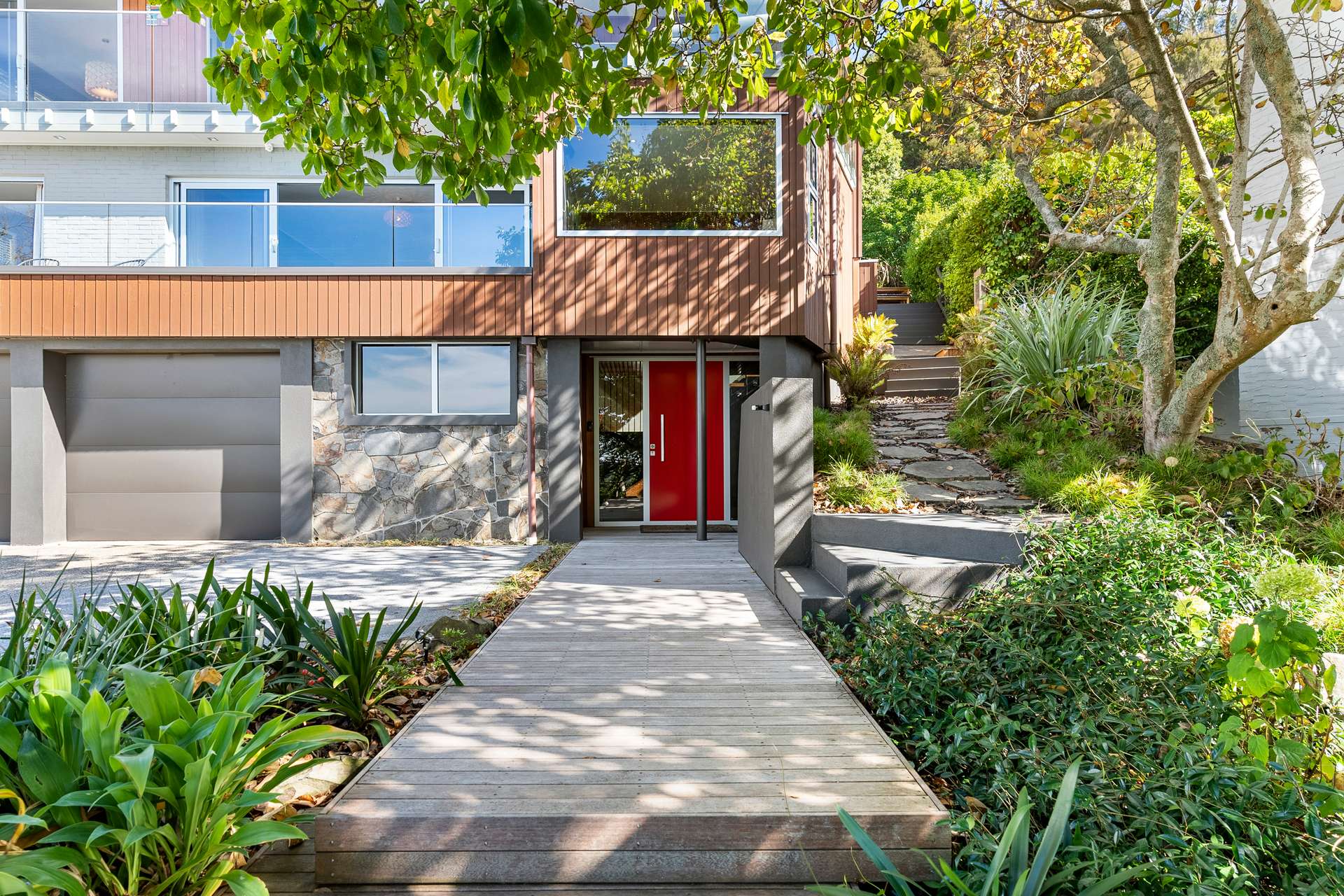 13 Sadgrove Terrace photo 1