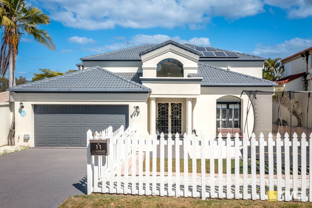 11 Kingston Heath Place, Robina QLD 4226