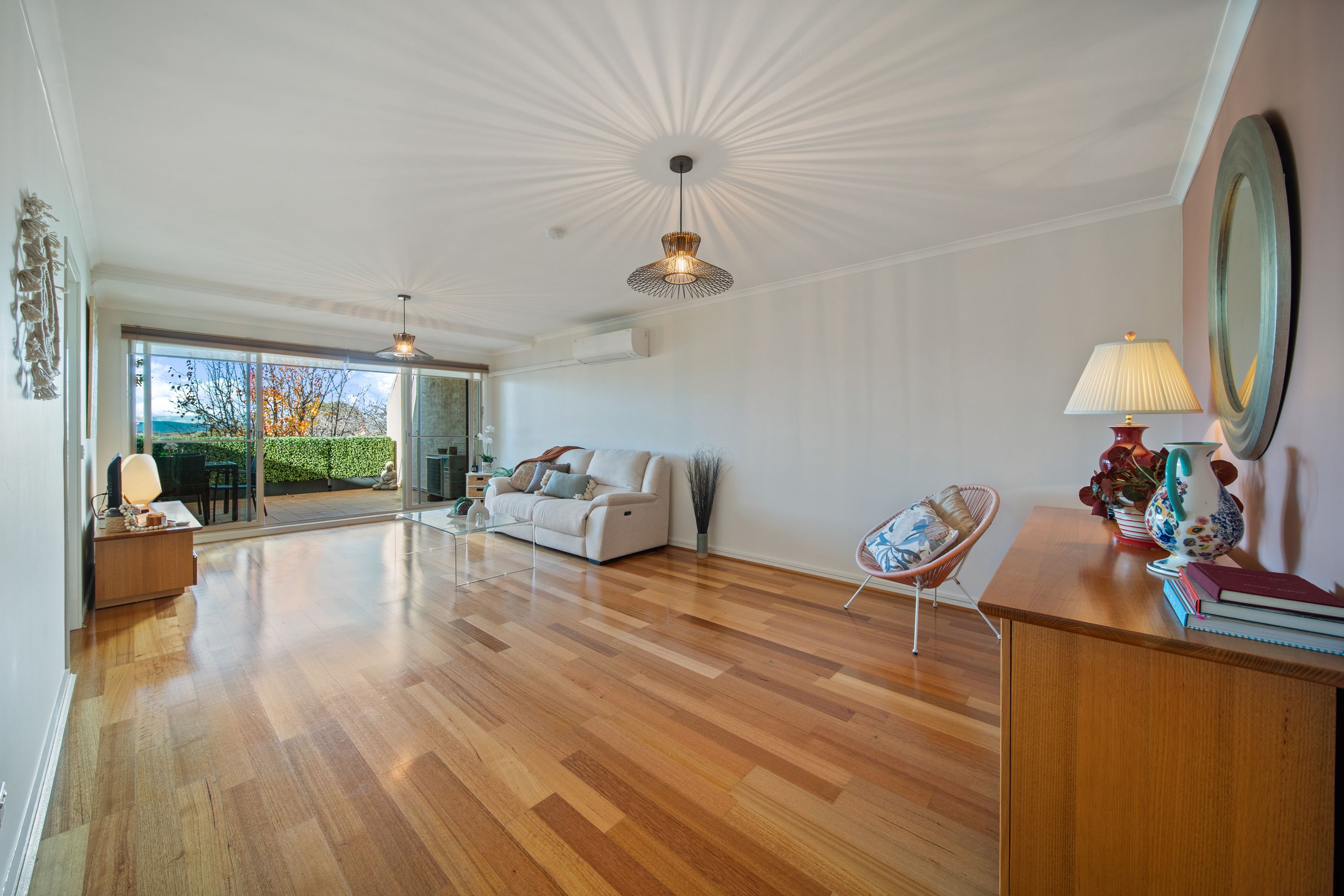 27 Leahy Close, Narrabundah ACT 2604