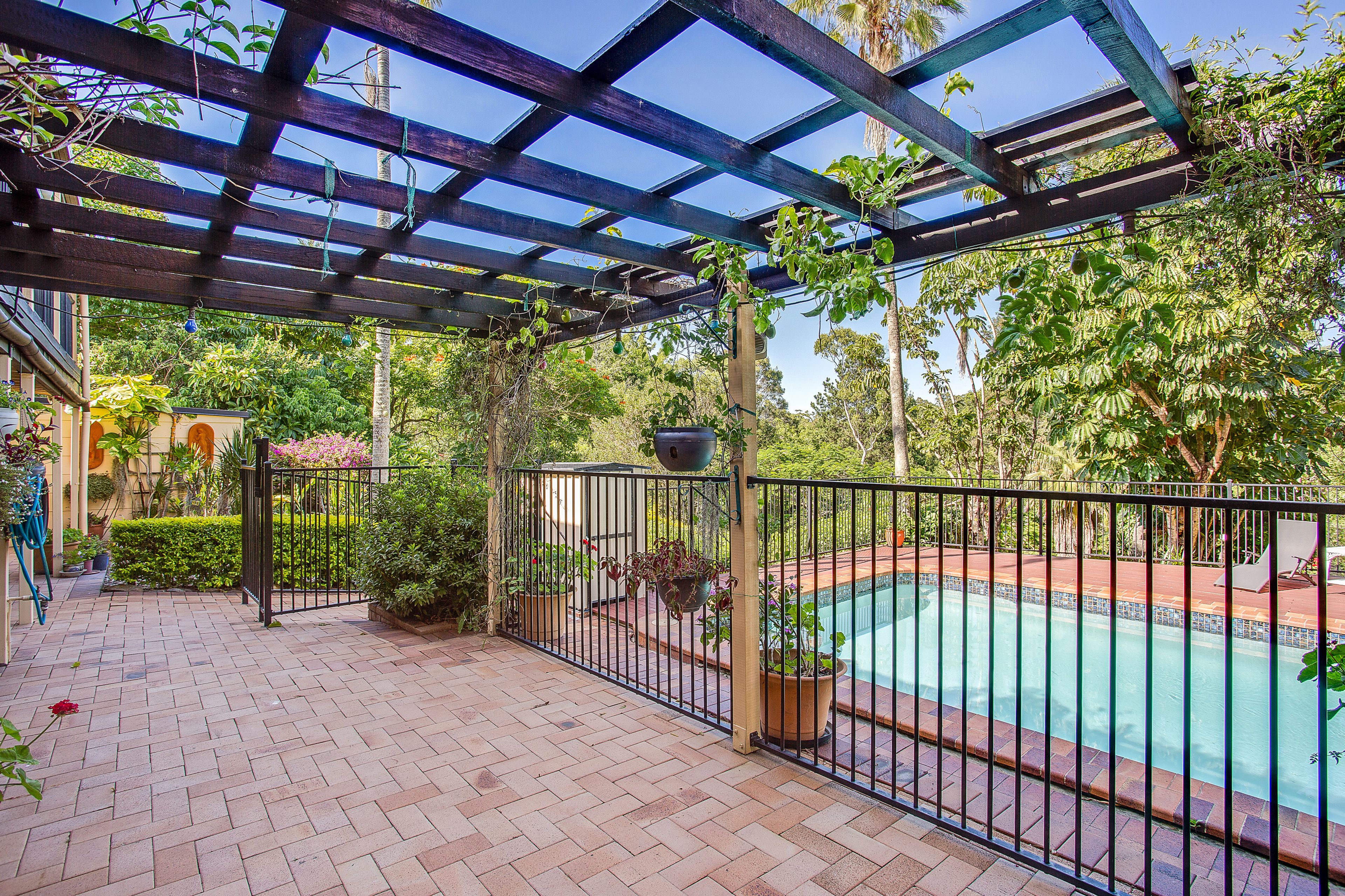 66 Bonogin Road, Mudgeeraba, QLD 4213