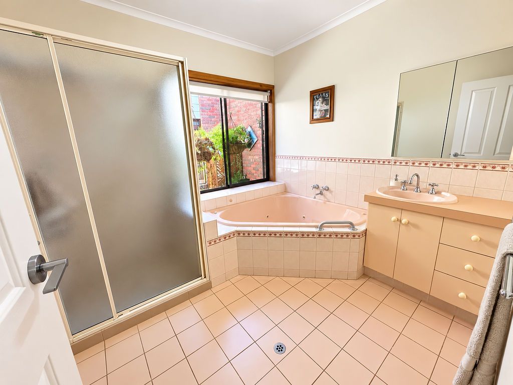 543 Harfleur Street — photo 14 of 21