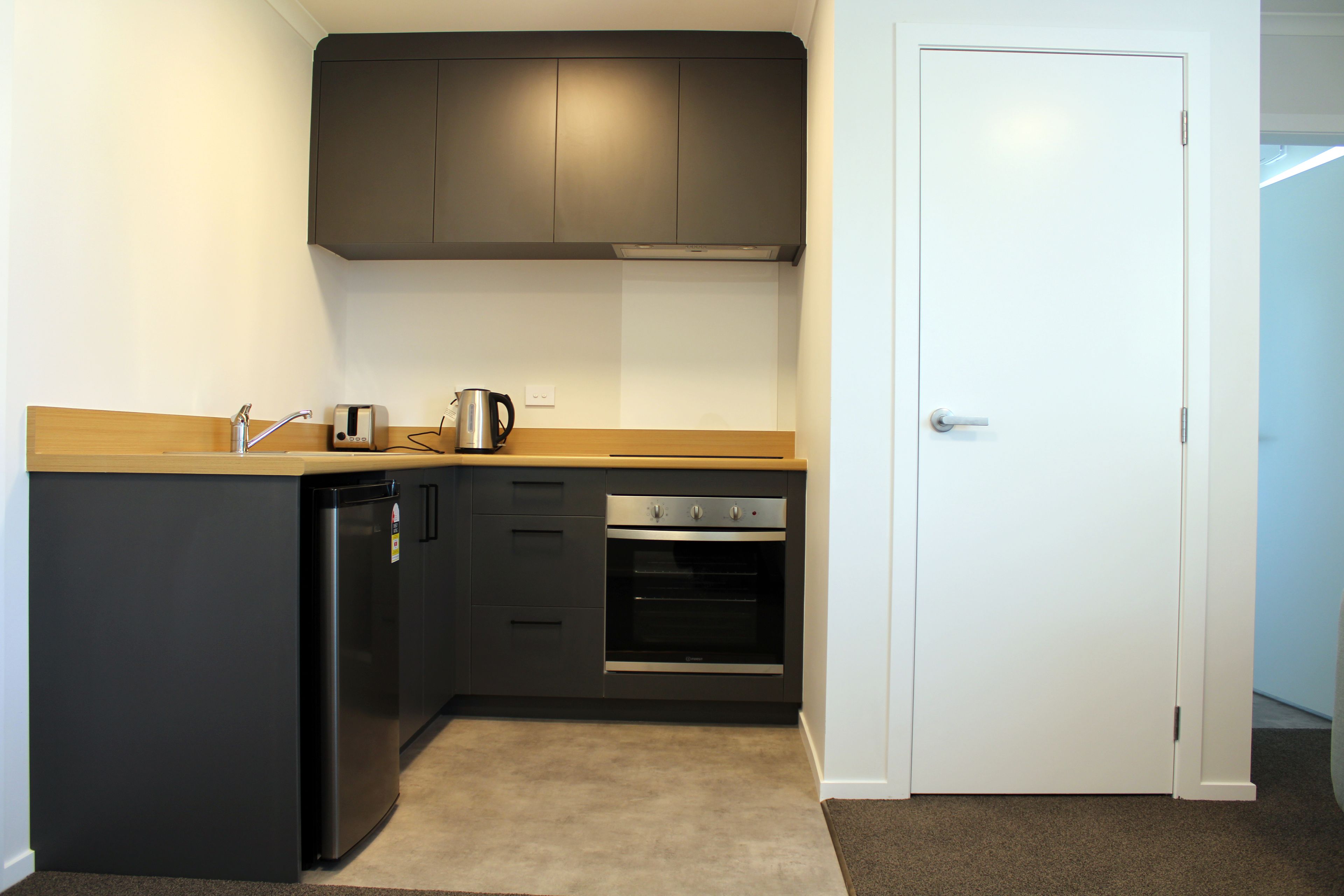 9/13 Crescent Court, Melville, Hamilton City