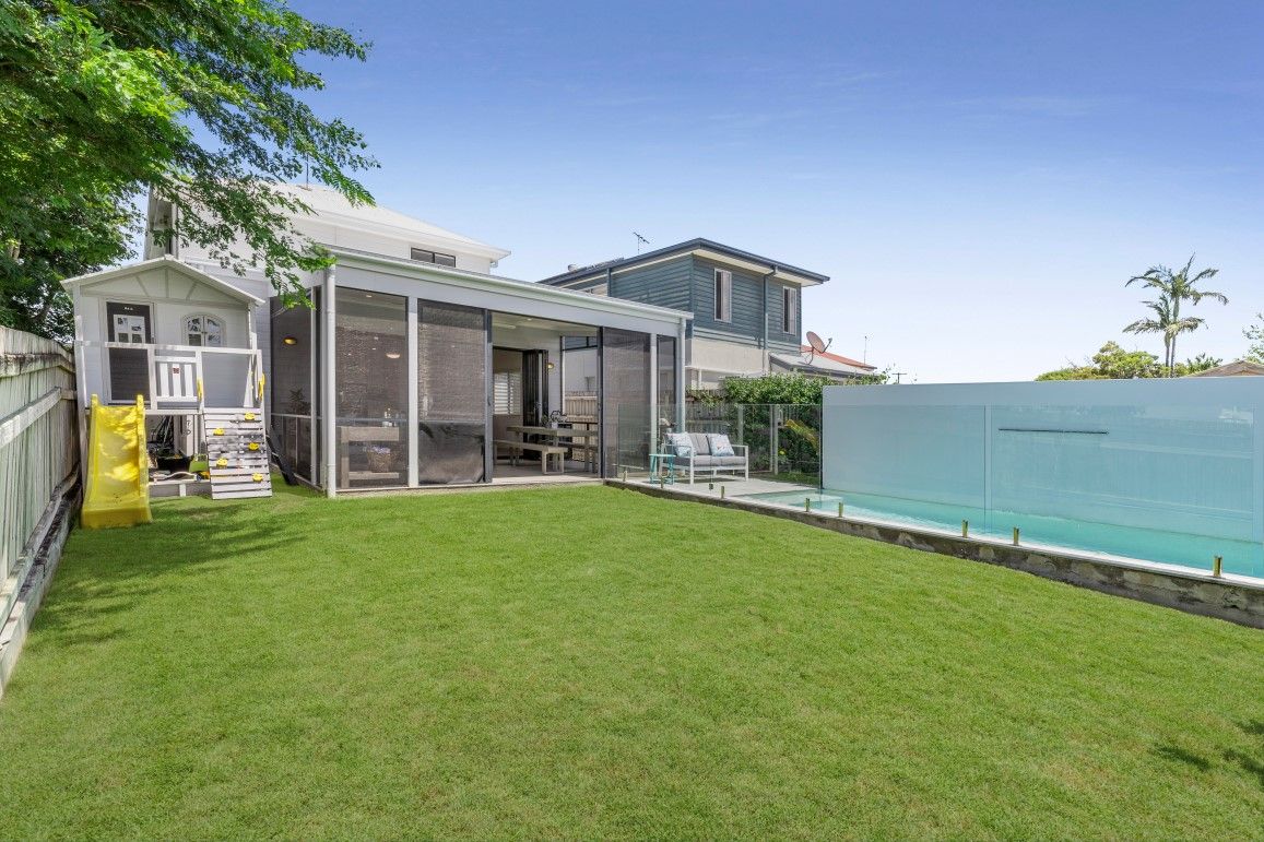 94 Raceview Avenue, Hendra, QLD 4011