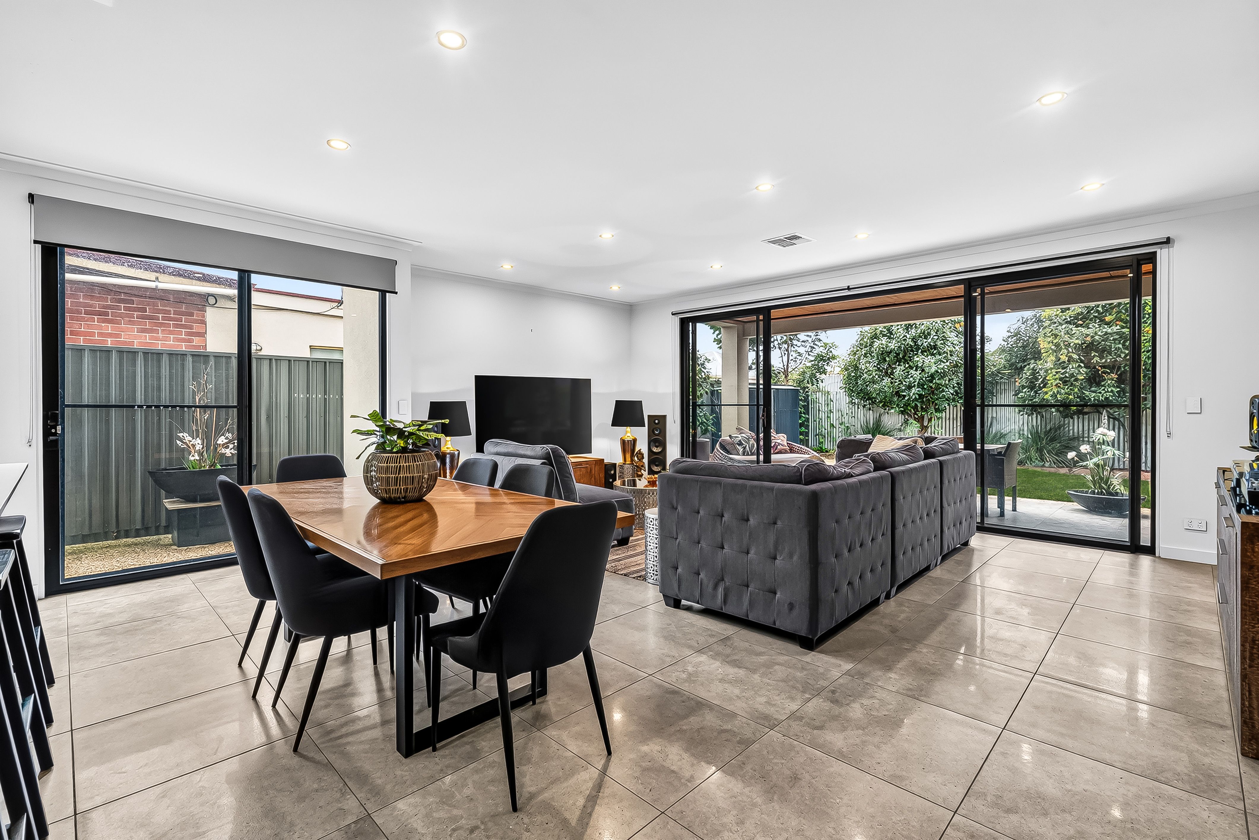 109 Crown Terrace — photo 5 of 24