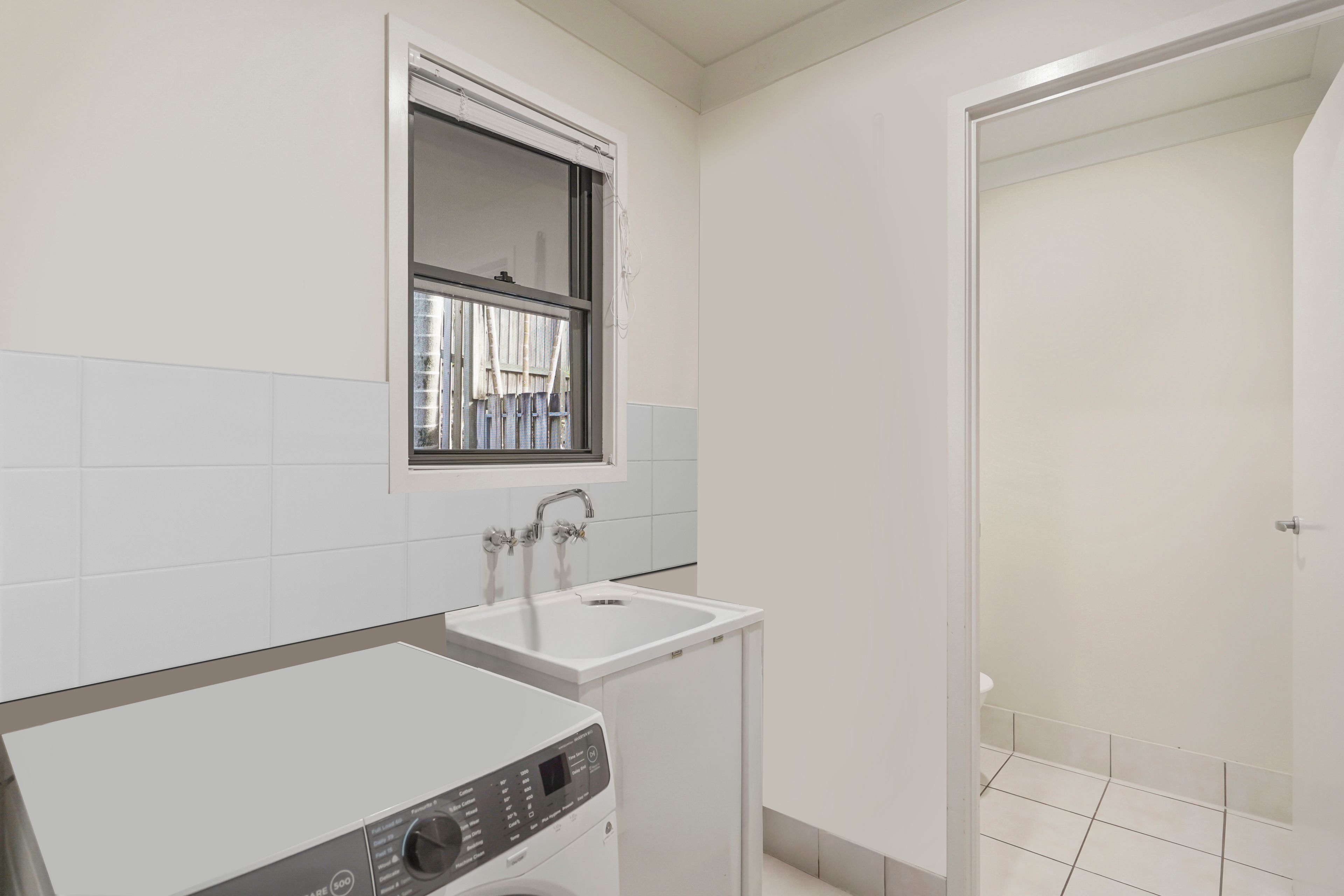 53/62 Franklin Drive — photo 16 of 23
