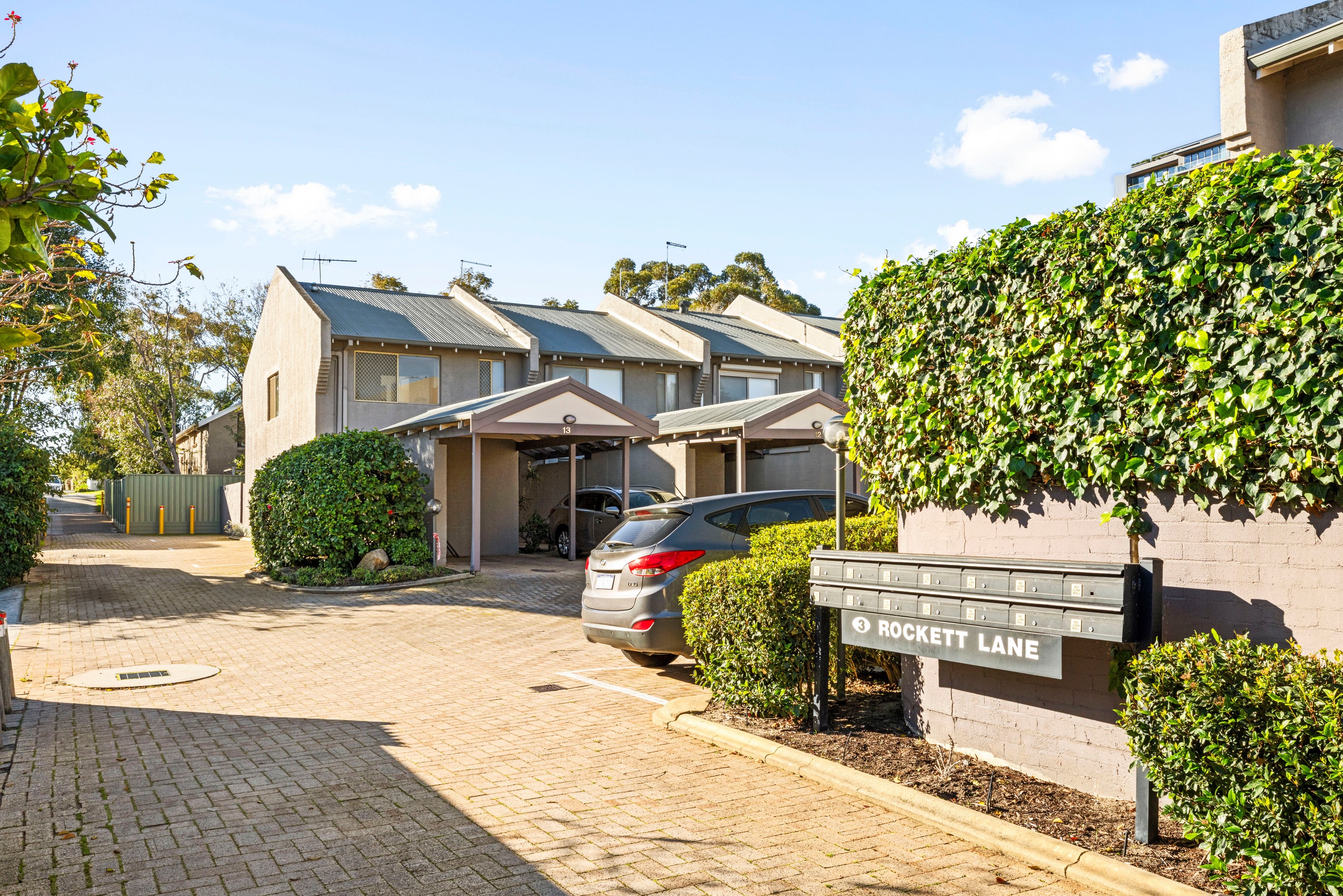 7/3 Rockett Lane, Cottesloe, WA 6011