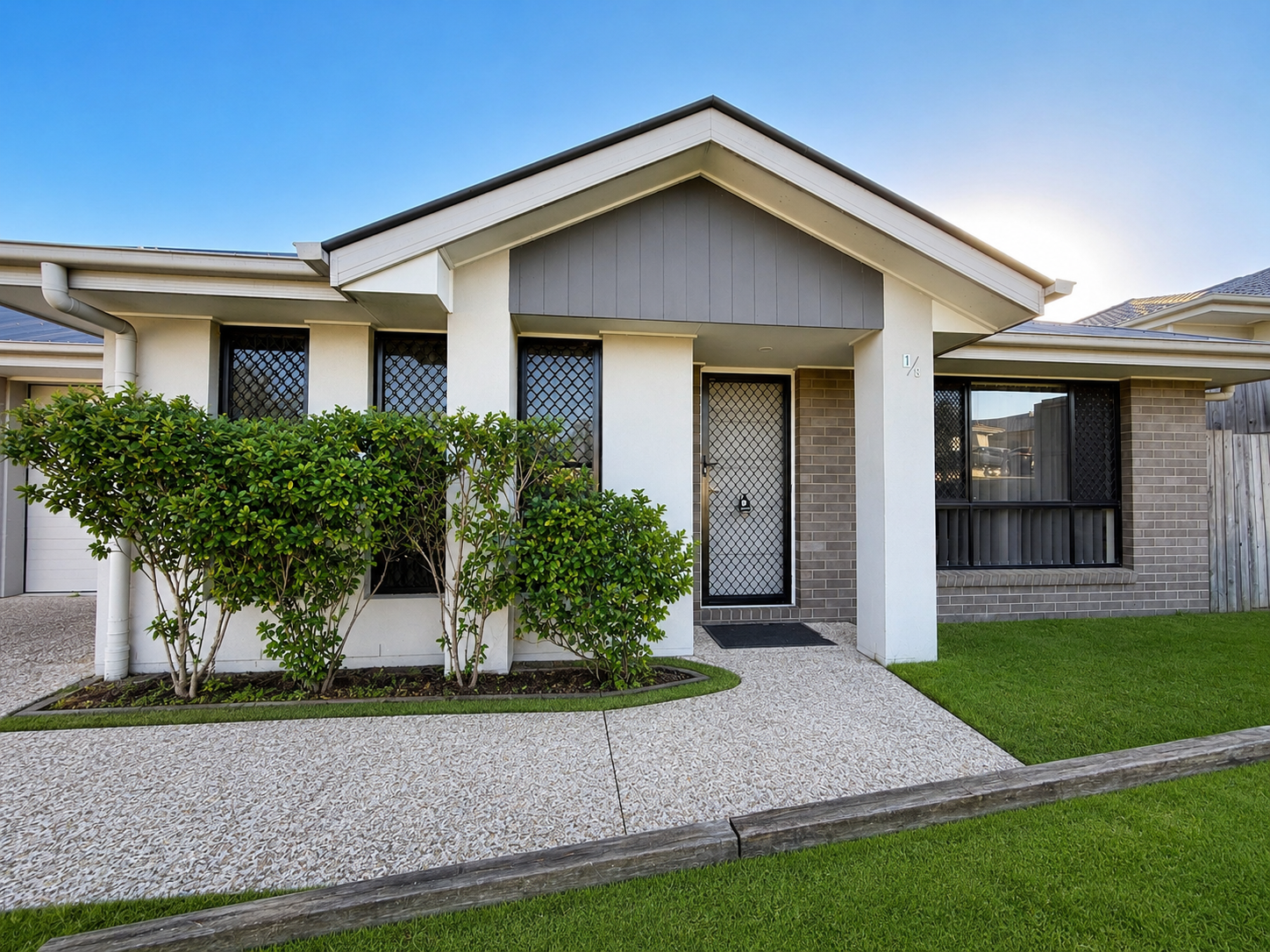 1/8 Adele Close, Morayfield, QLD 4506