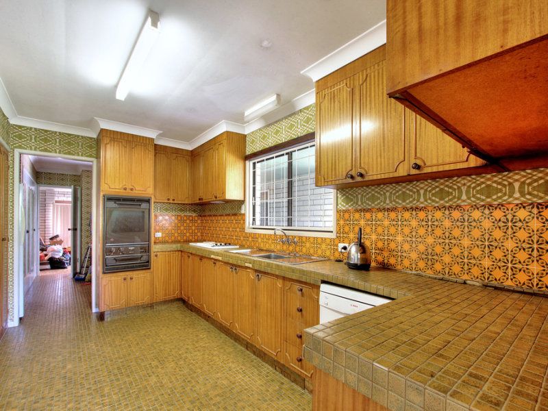 15 Oakridge Street, Burbank, QLD 4156