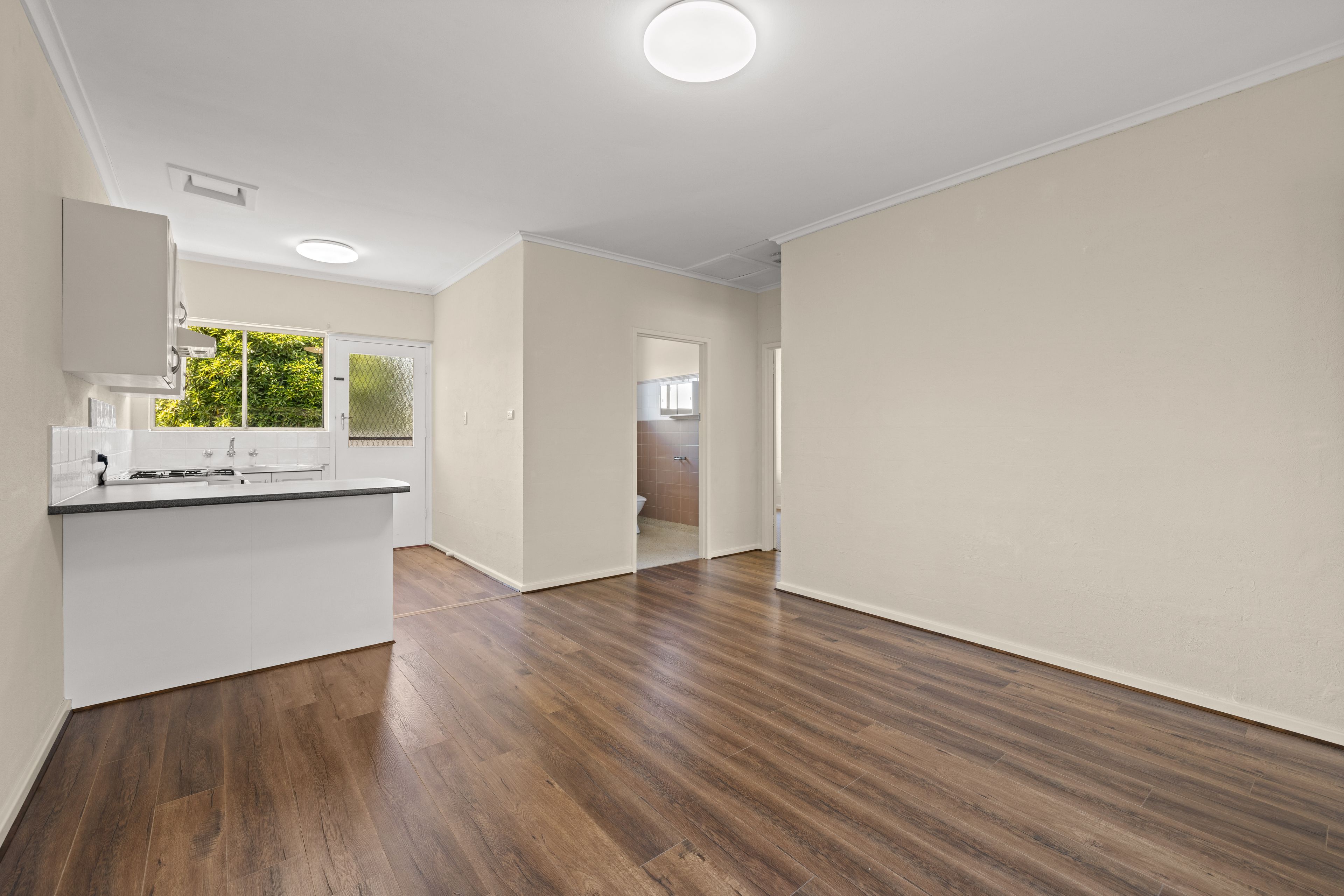 2/3 Jewell Street — photo 9 of 19